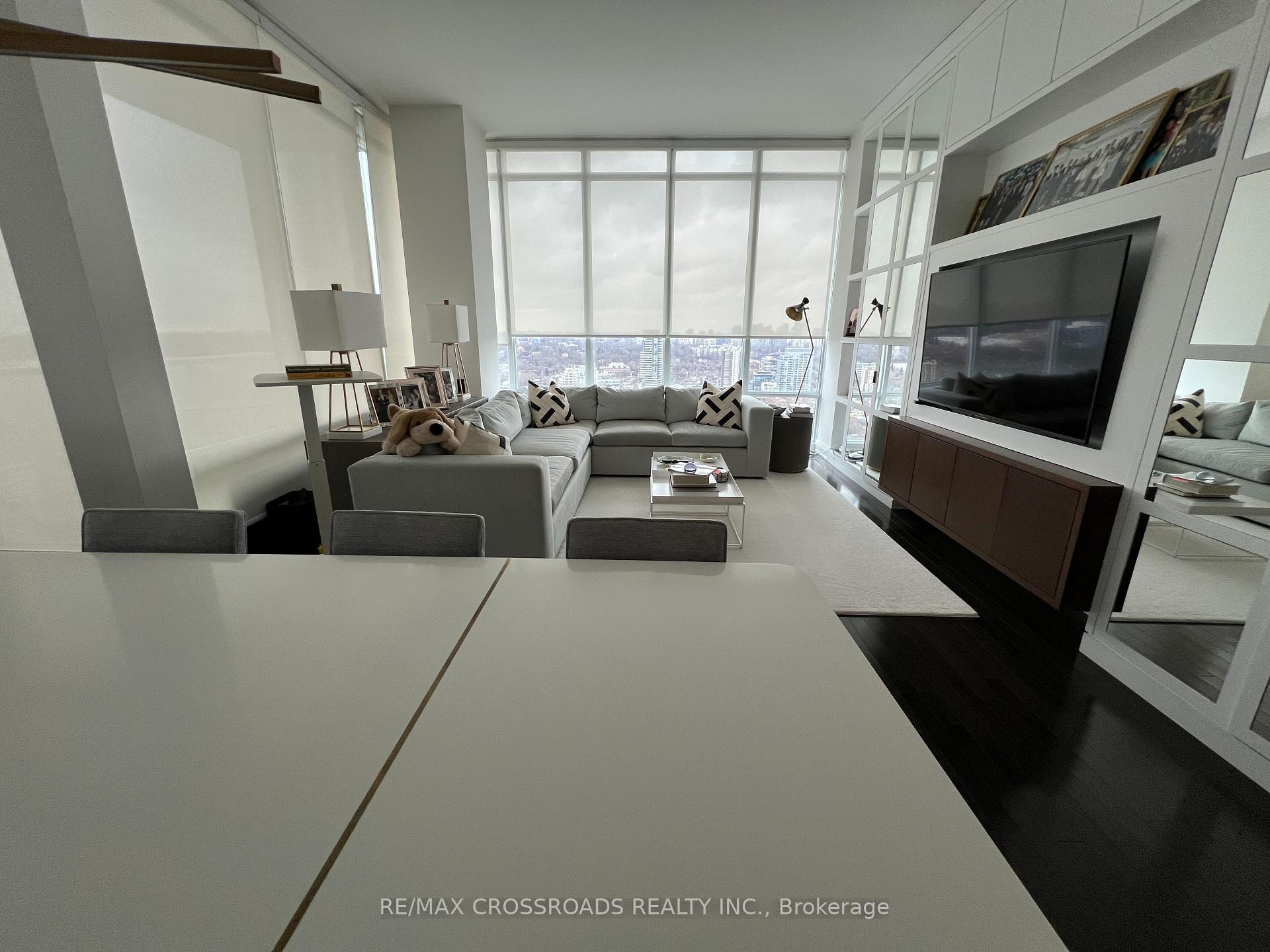 Photo 3 of Unit 3003, 1 Bedford Road, Toronto, The Annex — HOMEH