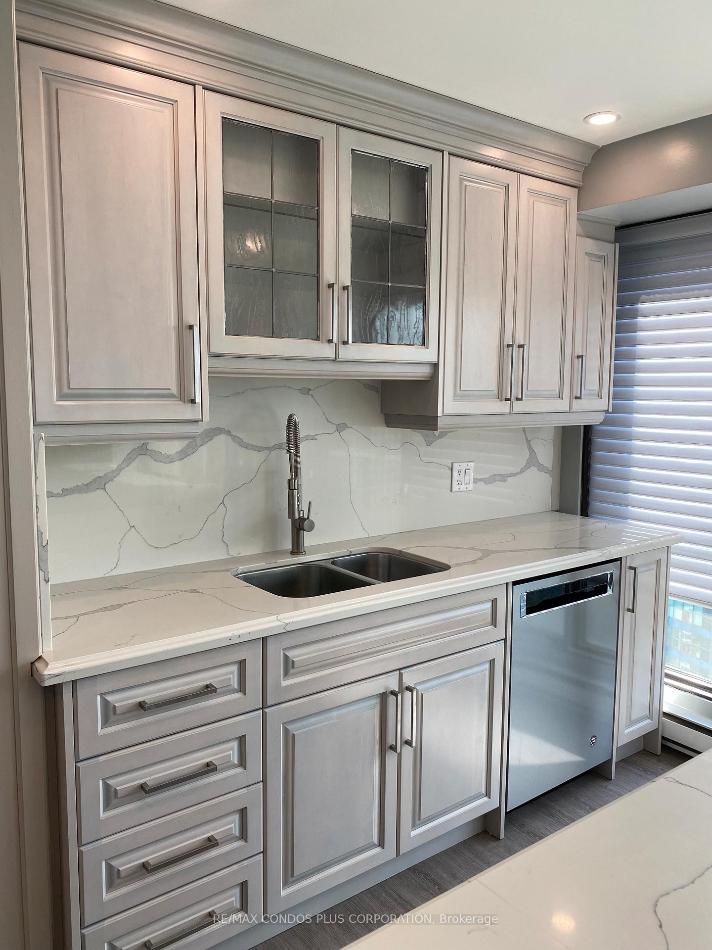 Photo 17 of Unit 3517, 55 Harbour Square, Toronto, Waterfront Communities — HOMEH