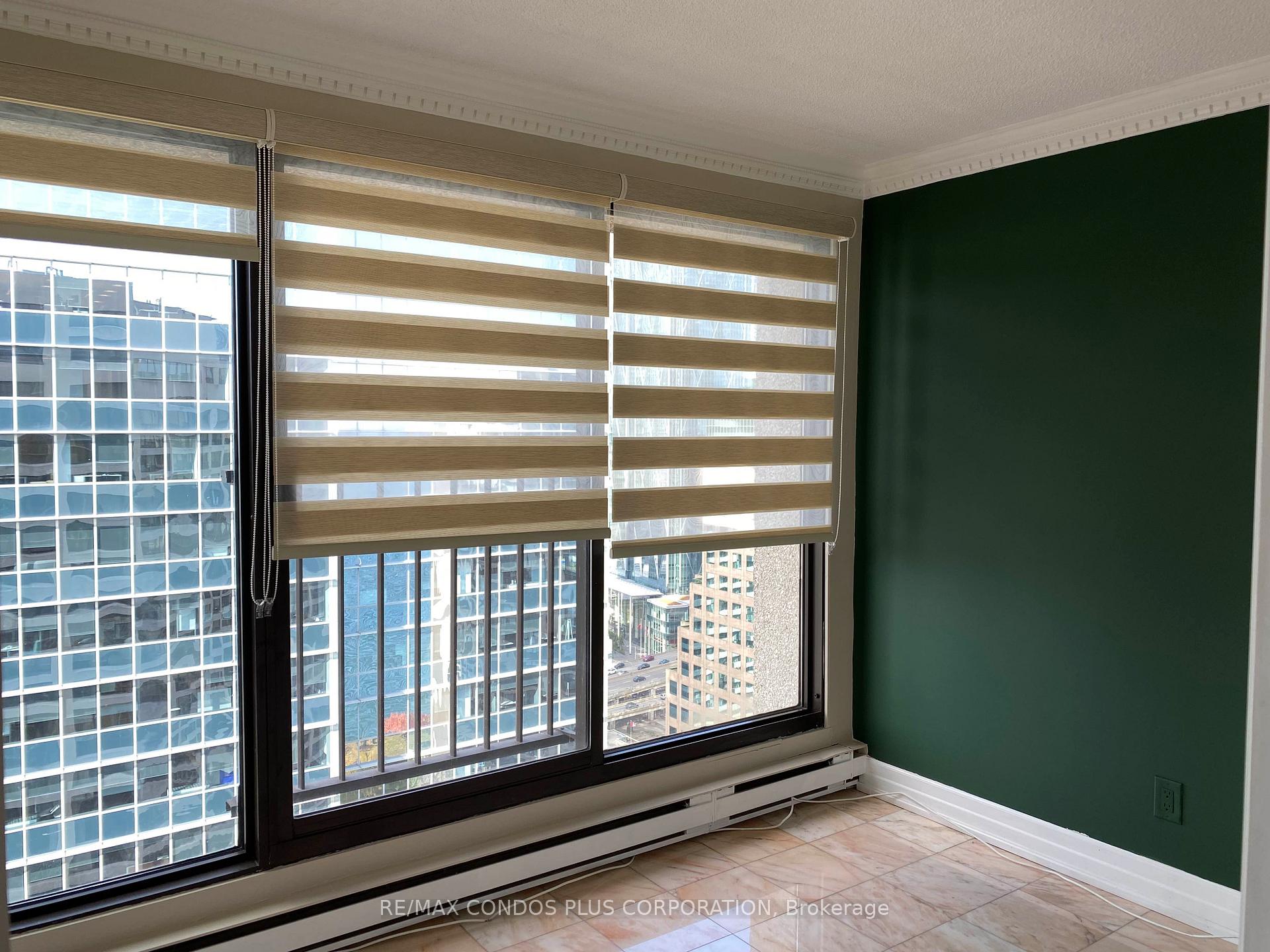 Photo 25 of Unit 3517, 55 Harbour Square, Toronto, Waterfront Communities — HOMEH