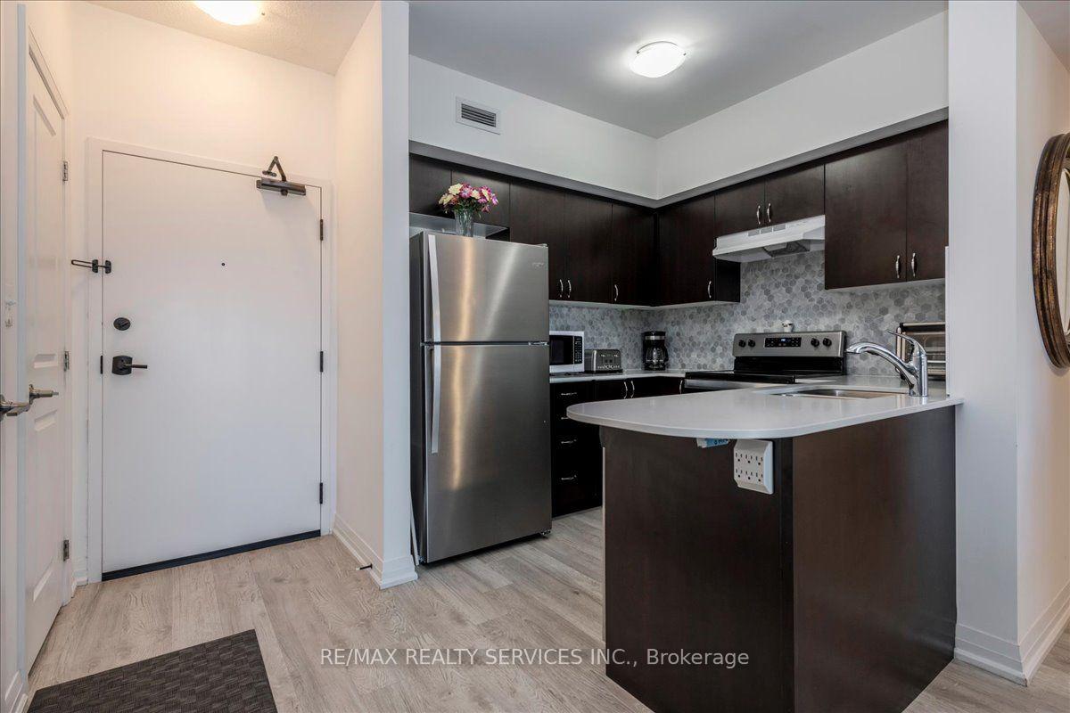 Photo 3 of Unit 314, 54 Koda Street, Barrie, Holly — HOMEH