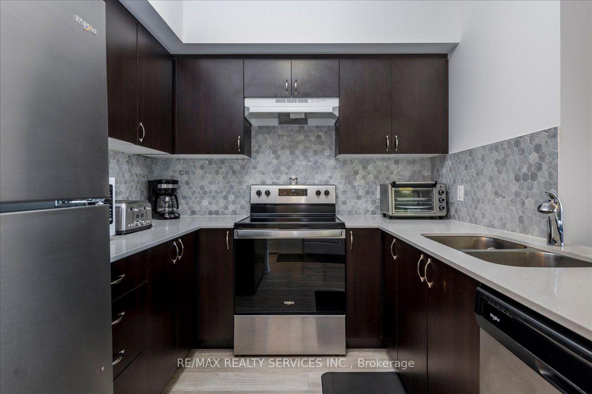 Photo 5 of Unit 314, 54 Koda Street, Barrie, Holly — HOMEH