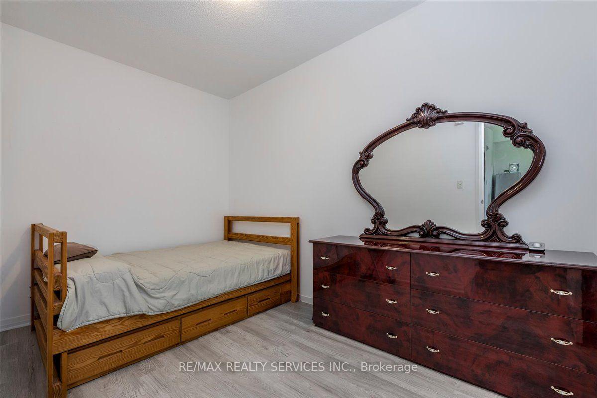 Photo 18 of Unit 314, 54 Koda Street, Barrie, Holly — HOMEH