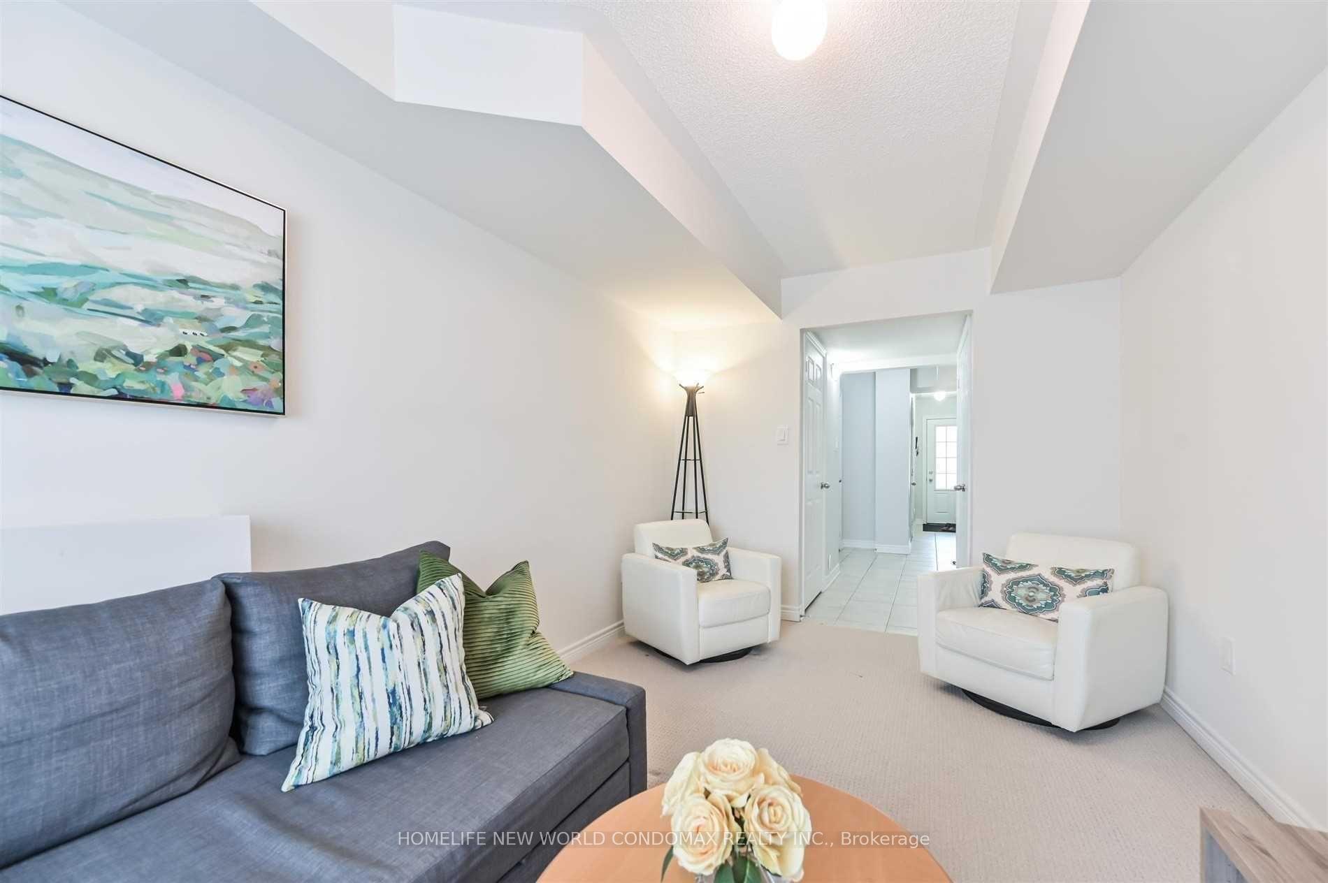 Photo 3 of 101 Dundas Way, Markham, Greensborough — HOMEH