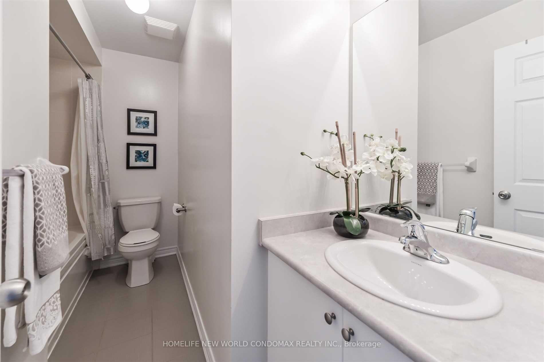 Photo 5 of 101 Dundas Way, Markham, Greensborough — HOMEH