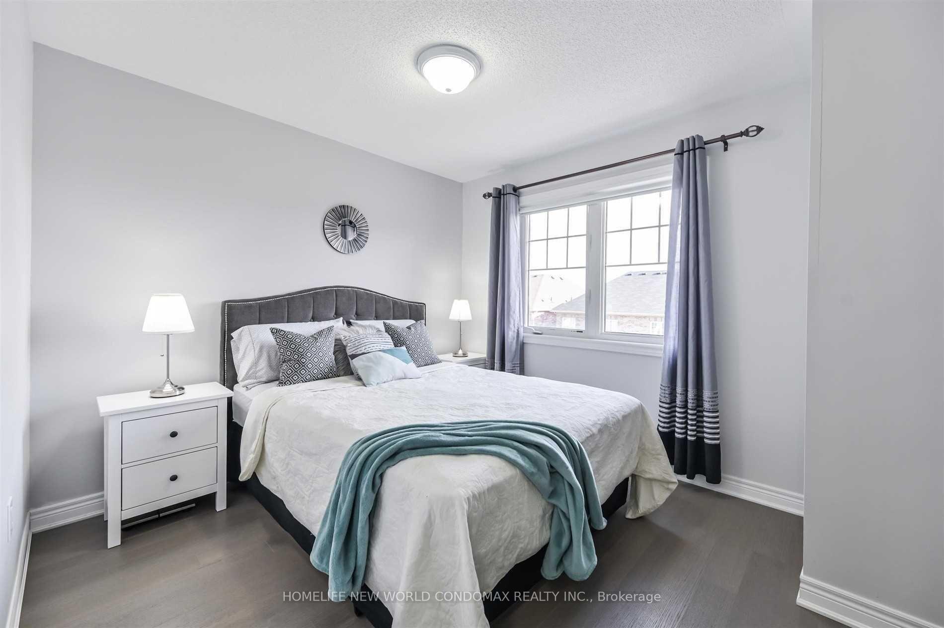 Photo 9 of 101 Dundas Way, Markham, Greensborough — HOMEH