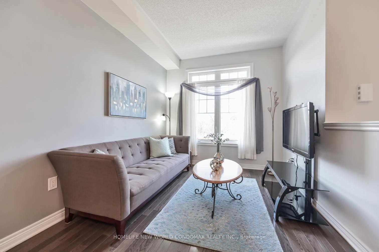 Photo 13 of 101 Dundas Way, Markham, Greensborough — HOMEH