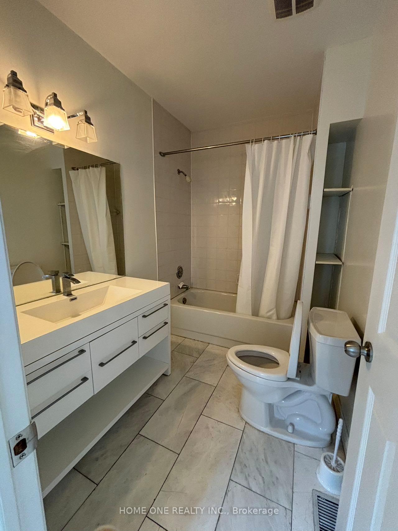 Photo 7 of Unit 301, 31 D'Arcy Street, Toronto, Kensington-Chinatown — HOMEH