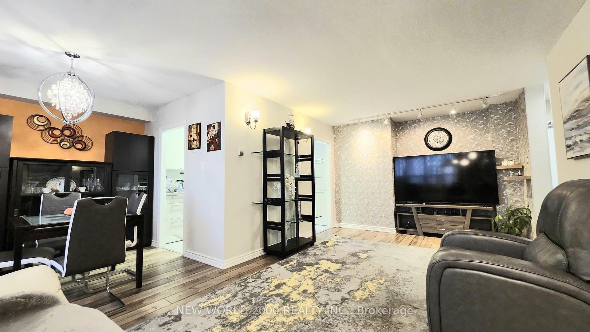 Photo 7 of Unit 602, 180 Dudley Avenue, Markham, Thornhill — HOMEH