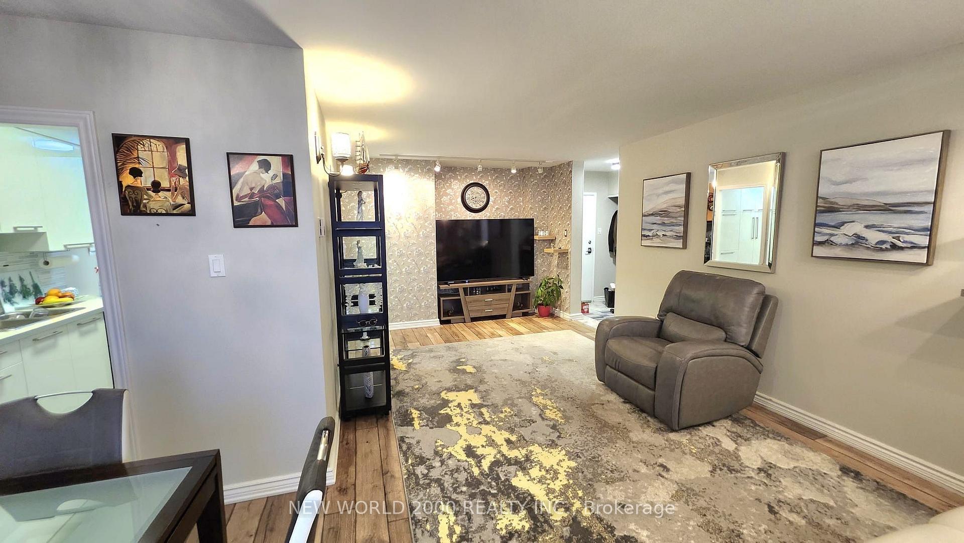 Photo 9 of Unit 602, 180 Dudley Avenue, Markham, Thornhill — HOMEH