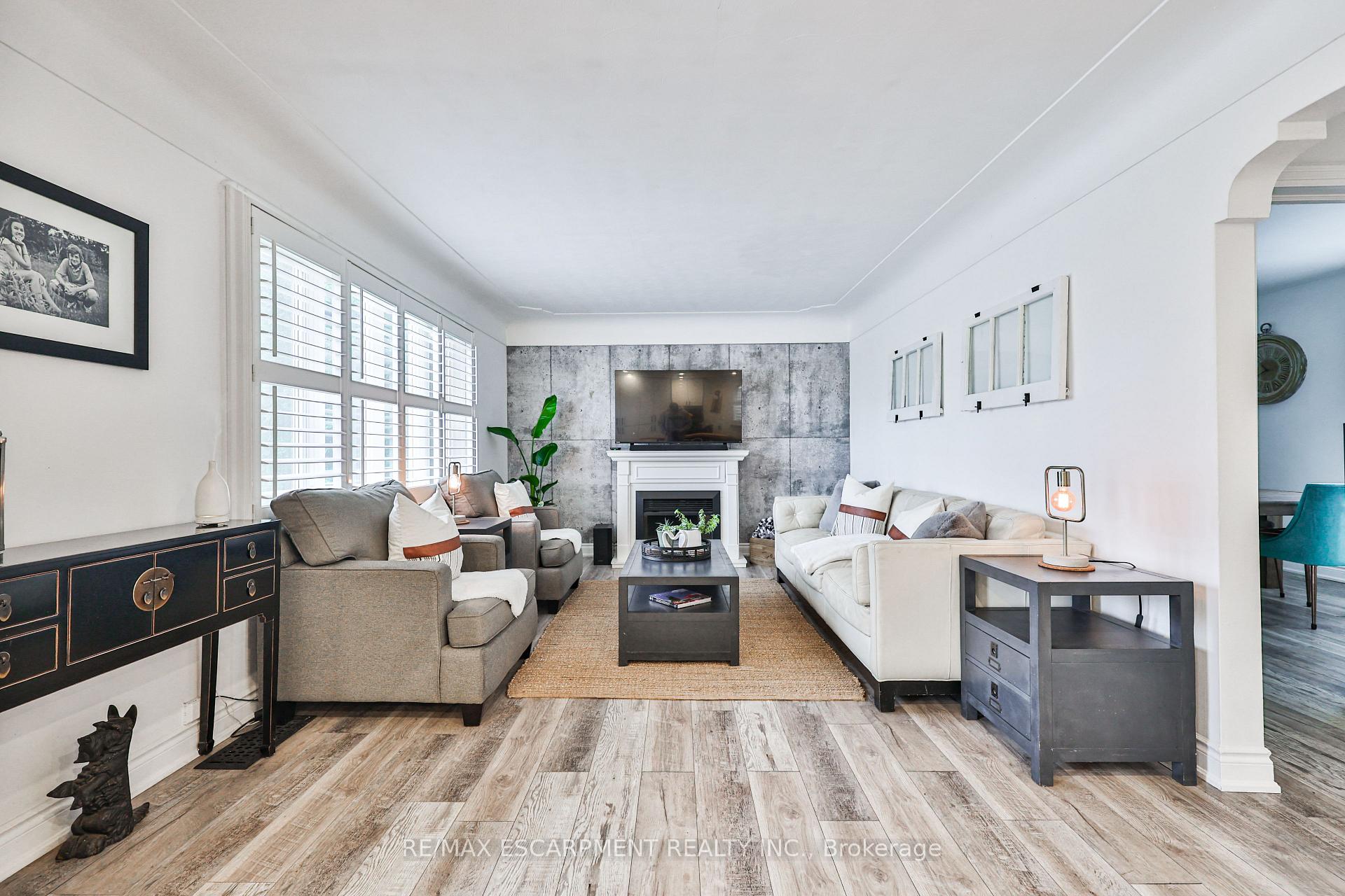 Photo 14 of 60 Galbraith Drive, Hamilton, Stoney Creek — HOMEH
