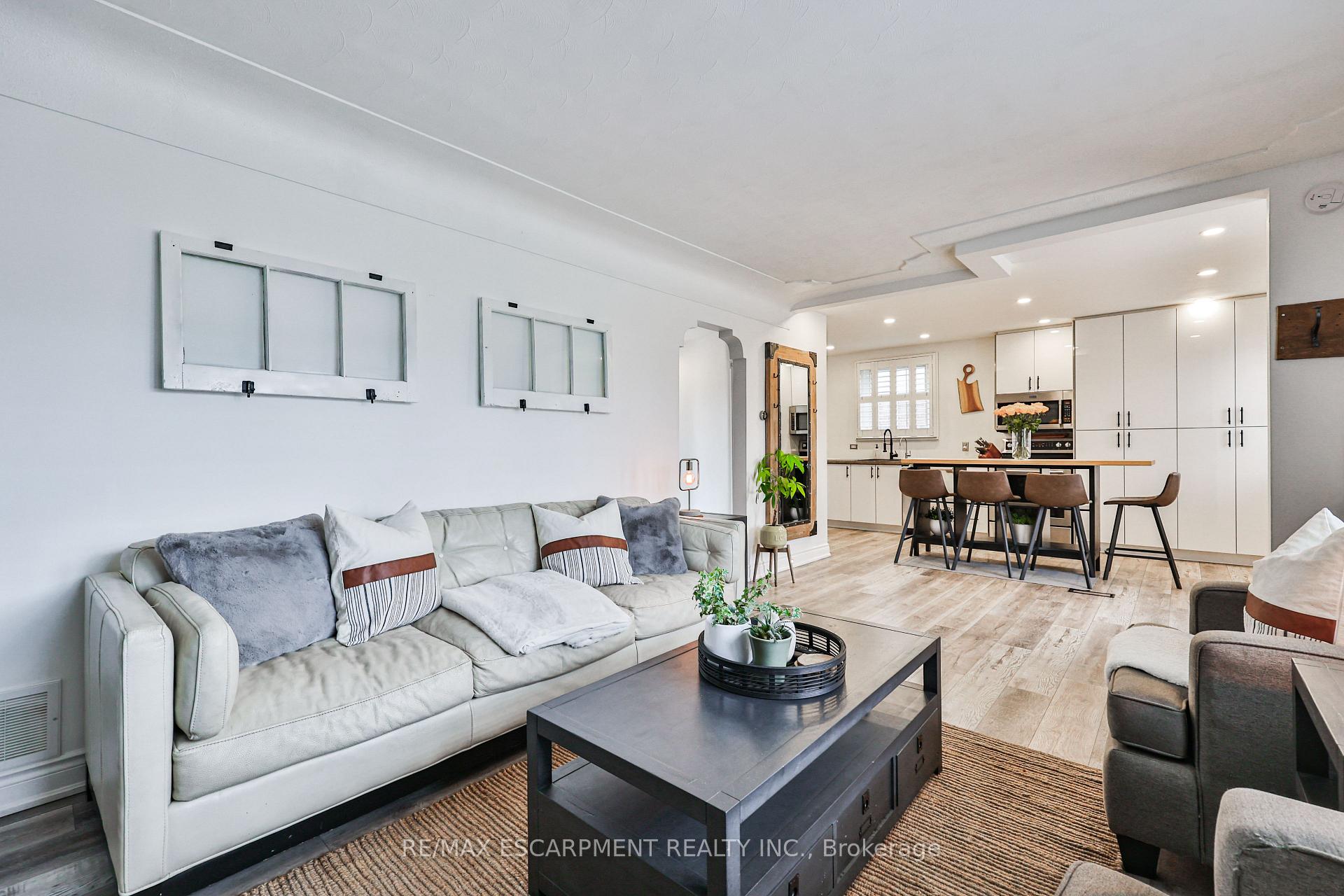 Photo 18 of 60 Galbraith Drive, Hamilton, Stoney Creek — HOMEH
