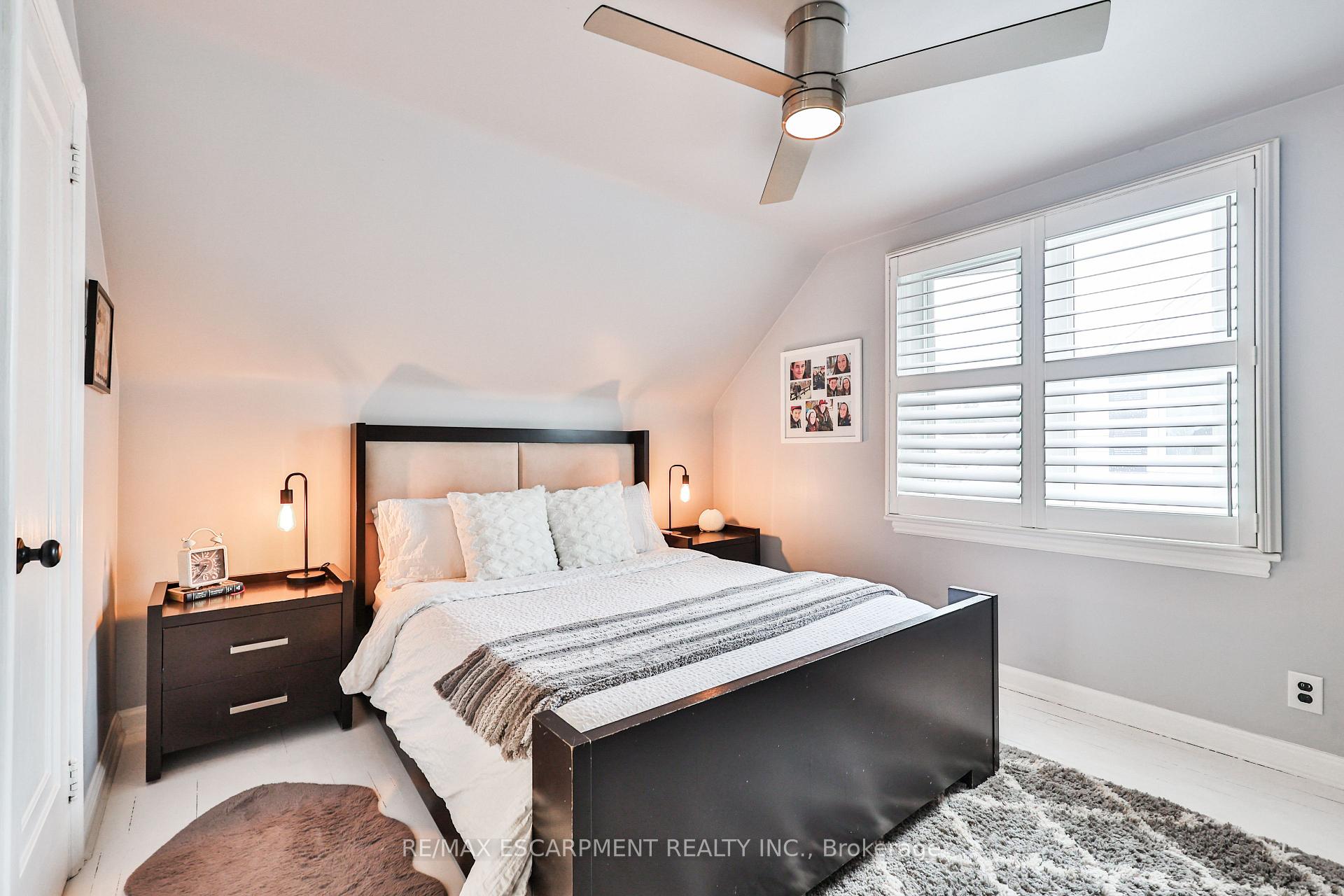Photo 23 of 60 Galbraith Drive, Hamilton, Stoney Creek — HOMEH