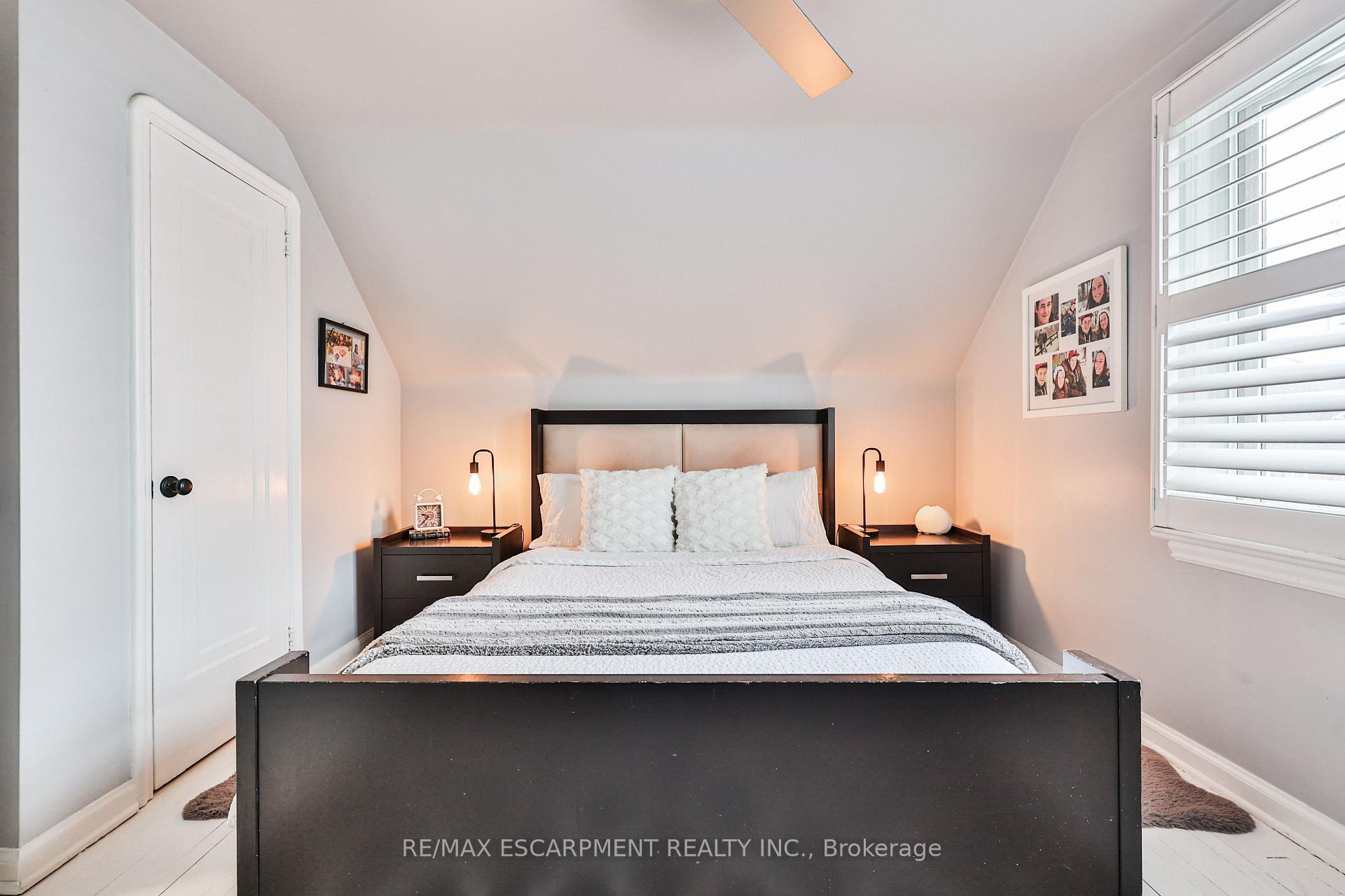Photo 24 of 60 Galbraith Drive, Hamilton, Stoney Creek — HOMEH