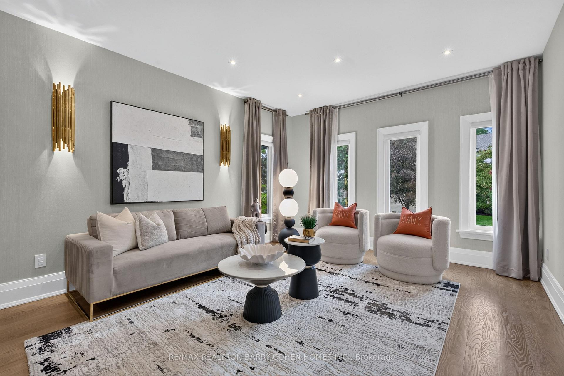 Photo 6 of 33 Munro Boulevard, North York, St. Andrew-Windfields — HOMEH