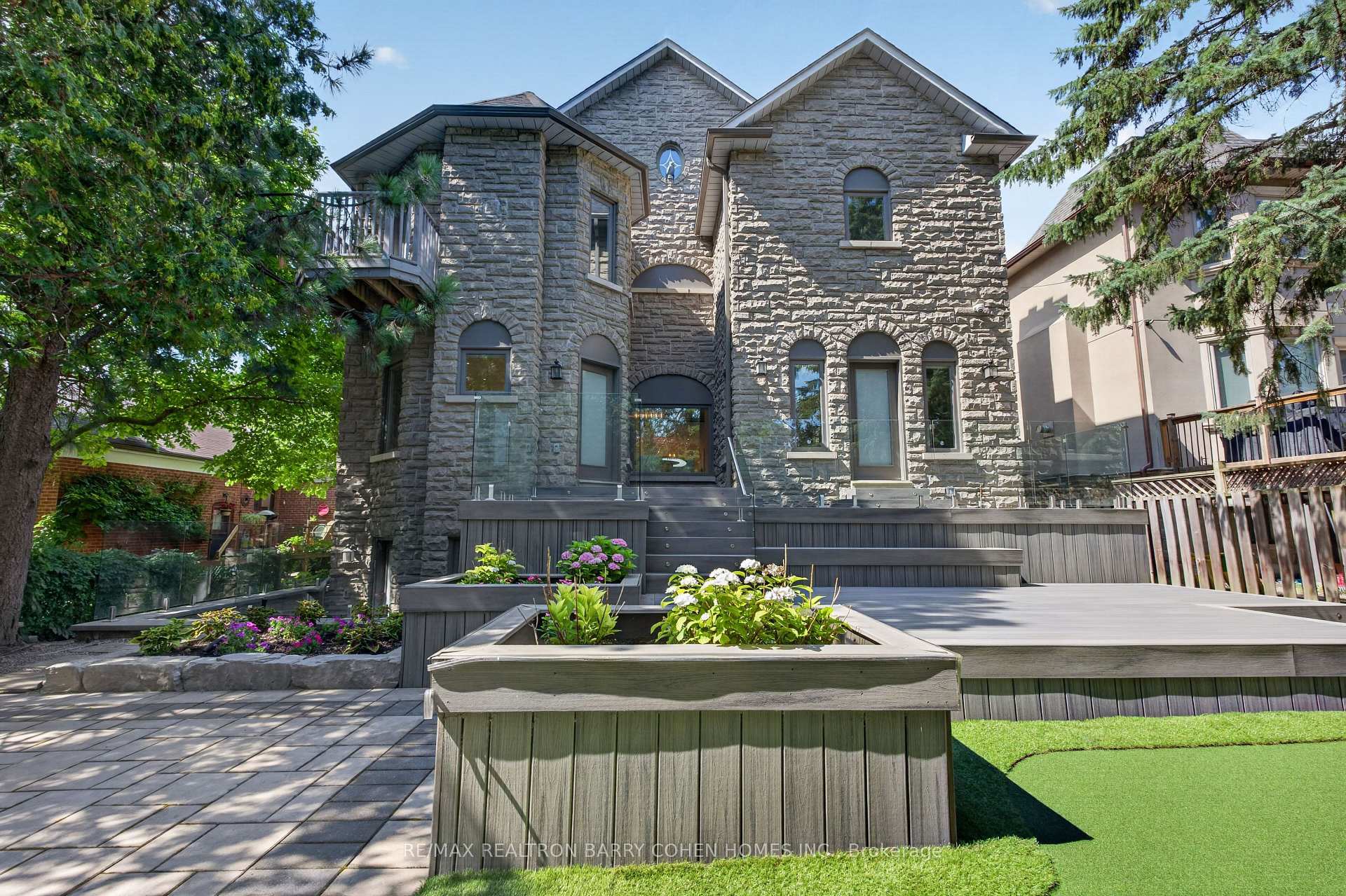 Photo 59 of 33 Munro Boulevard, North York, St. Andrew-Windfields — HOMEH
