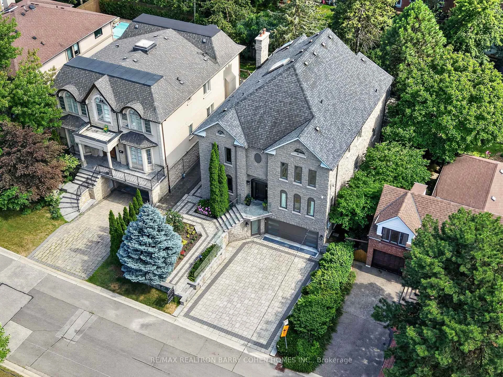 Photo 60 of 33 Munro Boulevard, North York, St. Andrew-Windfields — HOMEH