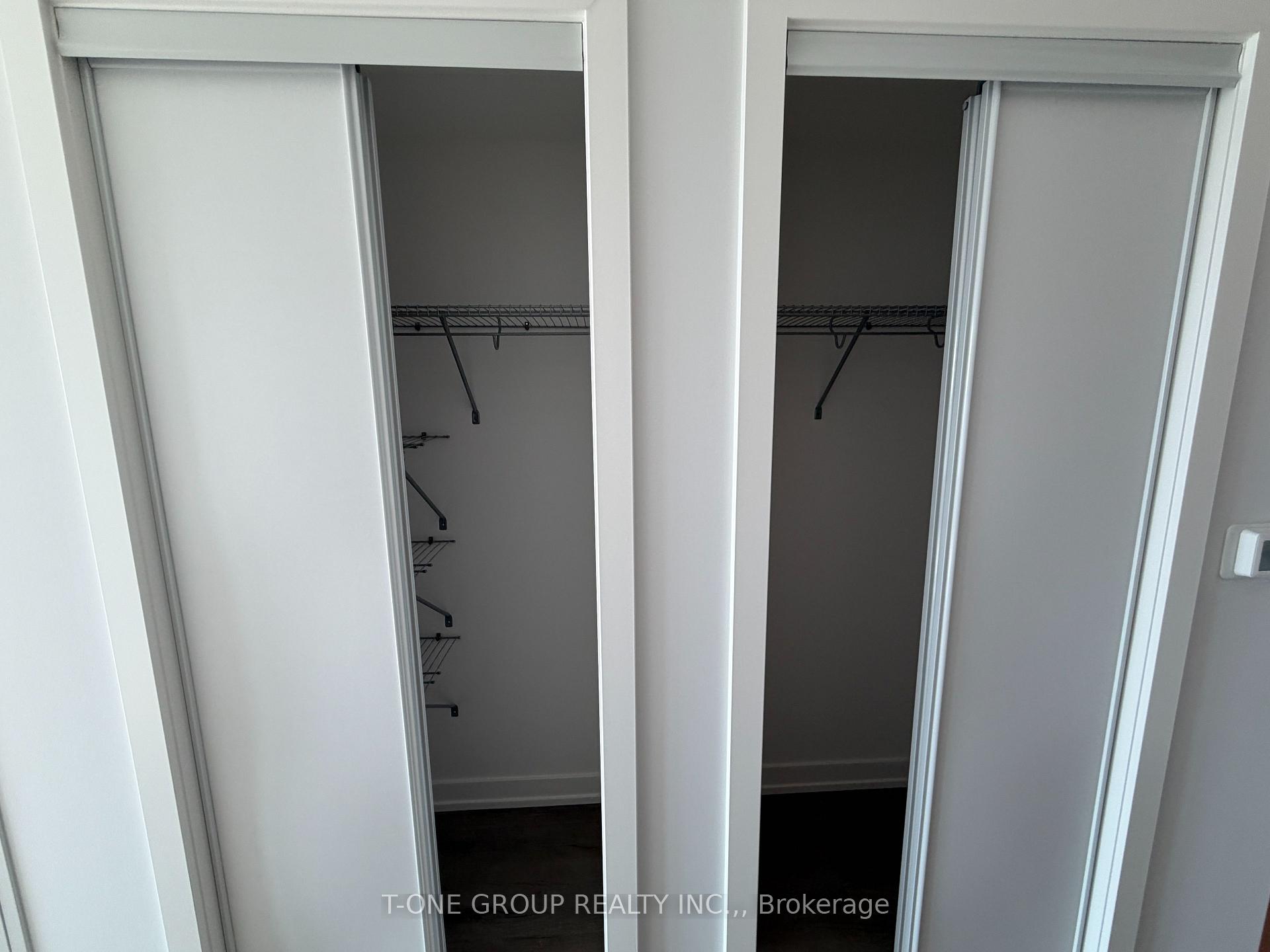 Photo 8 of Unit 703, 21 Meadowdale Road, Vaughan, Vaughan Corporate Centre — HOMEH