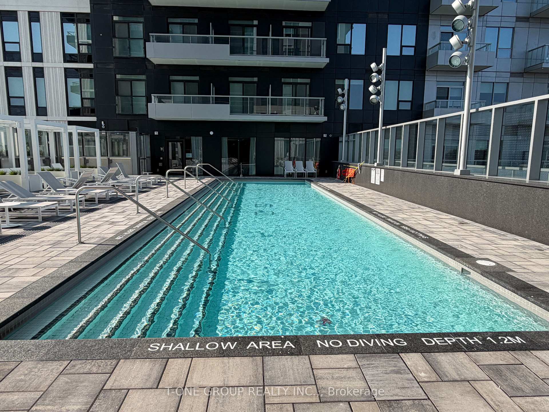 Photo 15 of Unit 703, 21 Meadowdale Road, Vaughan, Vaughan Corporate Centre — HOMEH