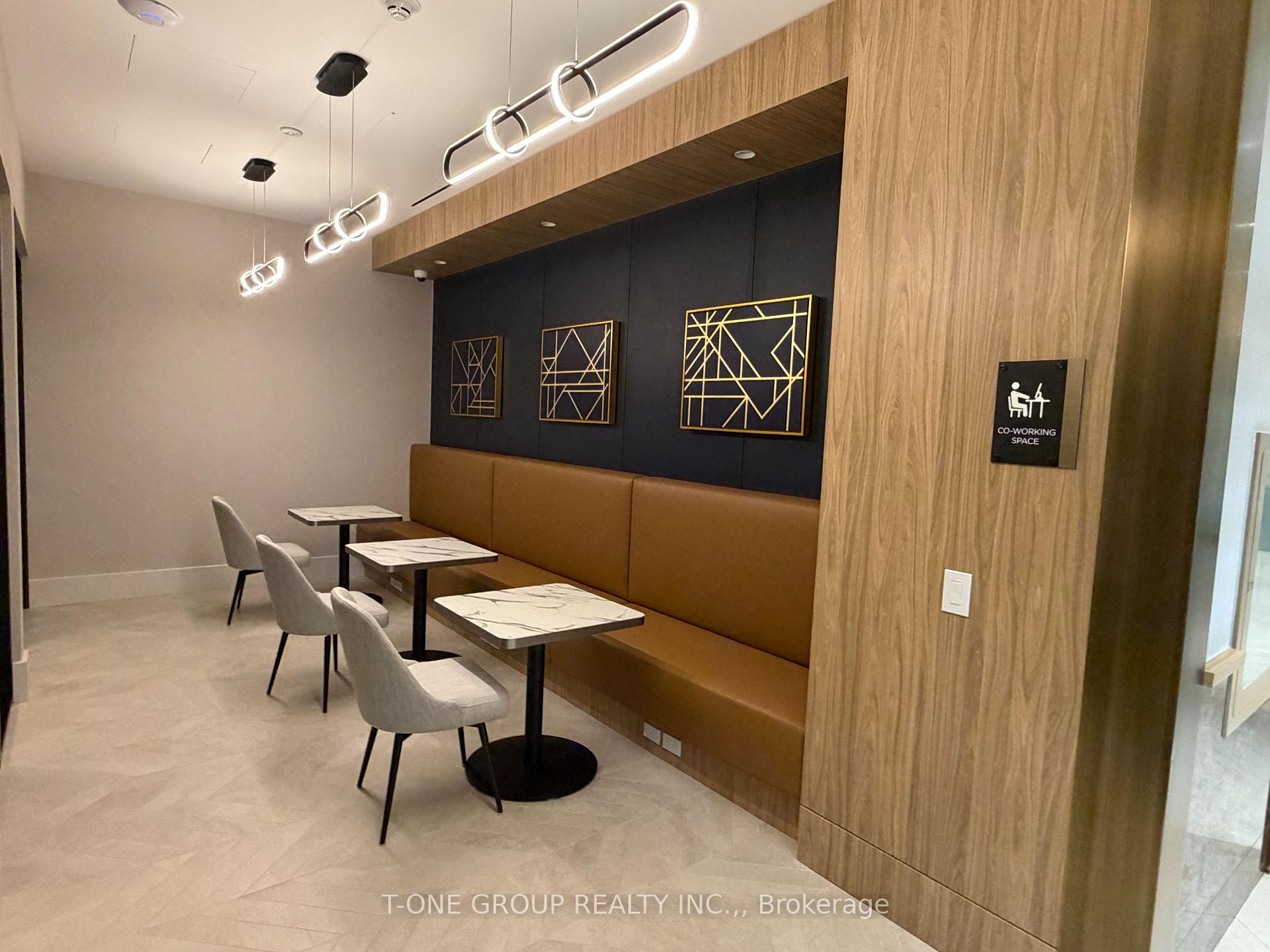 Photo 18 of Unit 703, 21 Meadowdale Road, Vaughan, Vaughan Corporate Centre — HOMEH