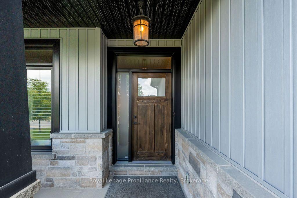 Photo 10 of 45 Ambrosia Terrace, Quinte West, Murray Ward — HOMEH
