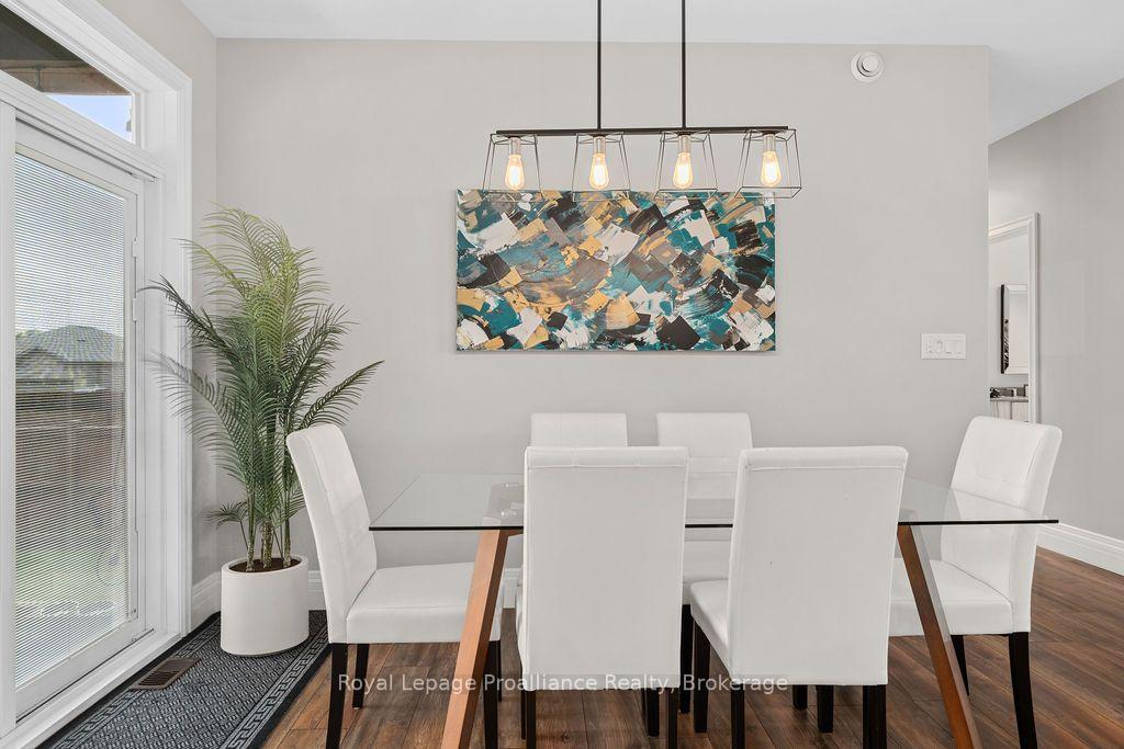 Photo 19 of 45 Ambrosia Terrace, Quinte West, Murray Ward — HOMEH