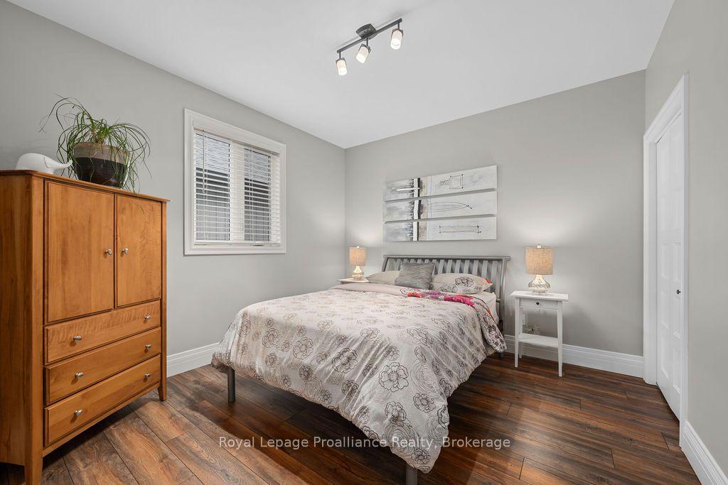 Photo 29 of 45 Ambrosia Terrace, Quinte West, Murray Ward — HOMEH