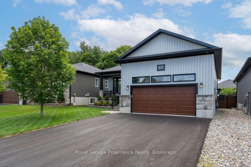 Photo 47 of 45 Ambrosia Terrace, Quinte West, Murray Ward — HOMEH