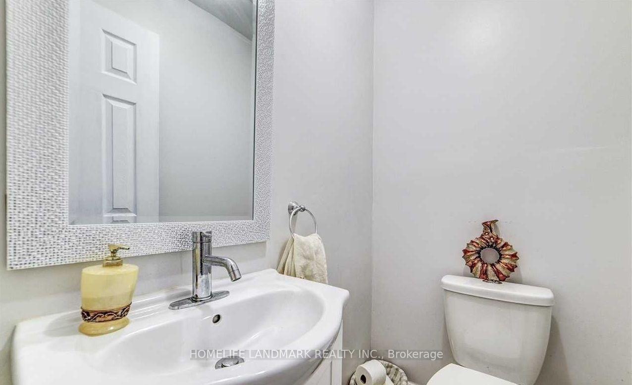 Photo 20 of 62 Peter Street, Markham, Old Markham Village — HOMEH