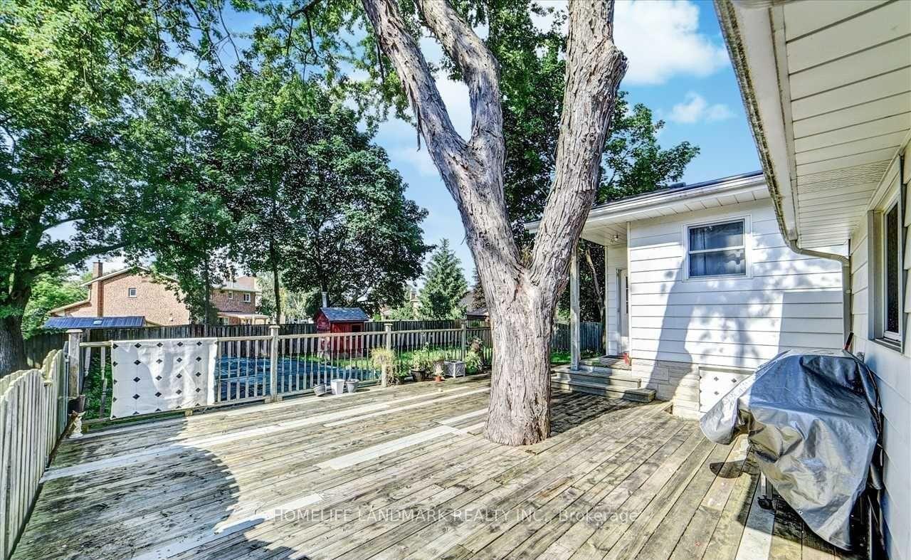 Photo 28 of 62 Peter Street, Markham, Old Markham Village — HOMEH