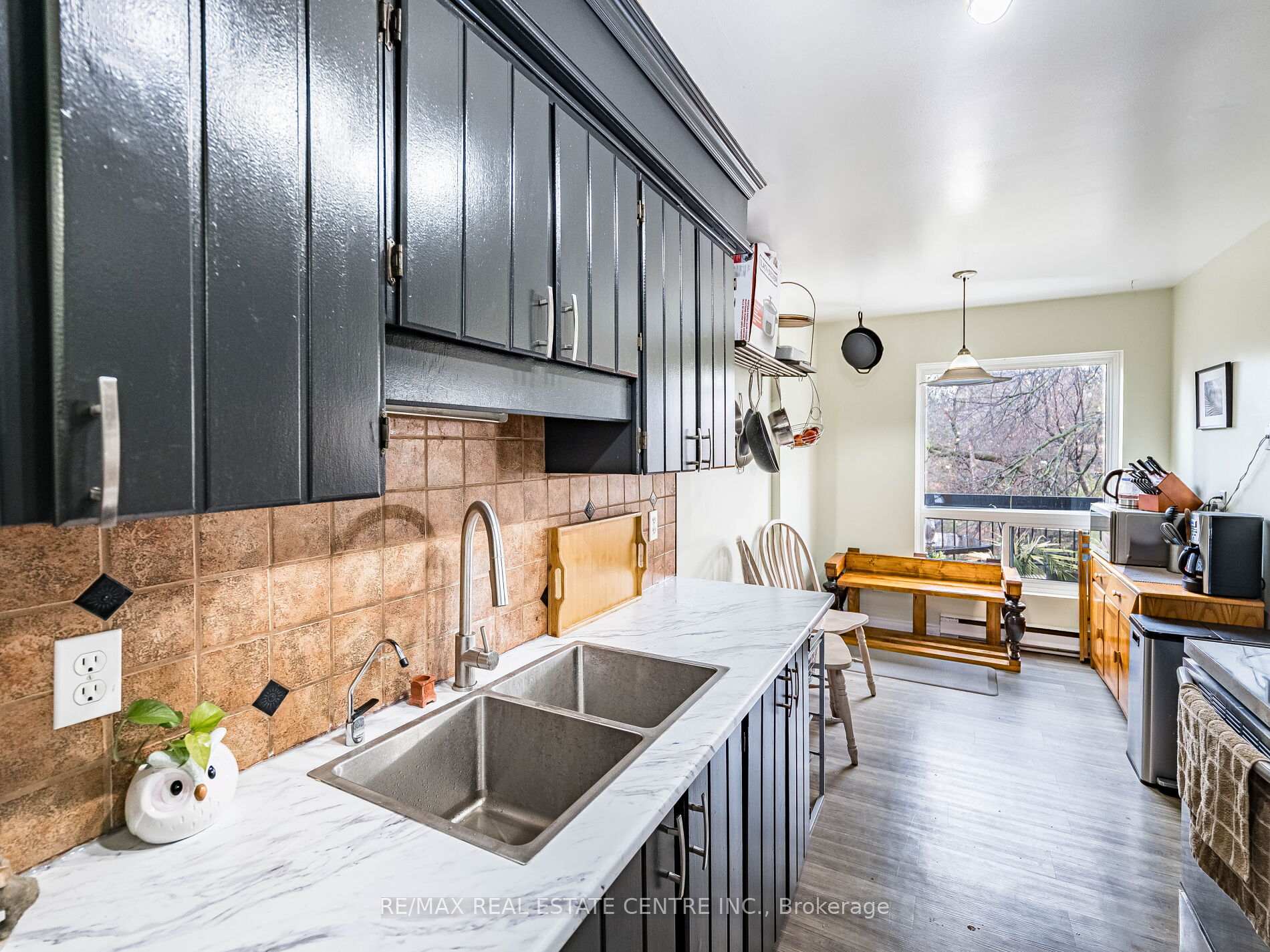 Photo 14 of Unit 121, 49 Rhonda Road, Guelph, Willow West/Sugarbush/West Acres — HOMEH