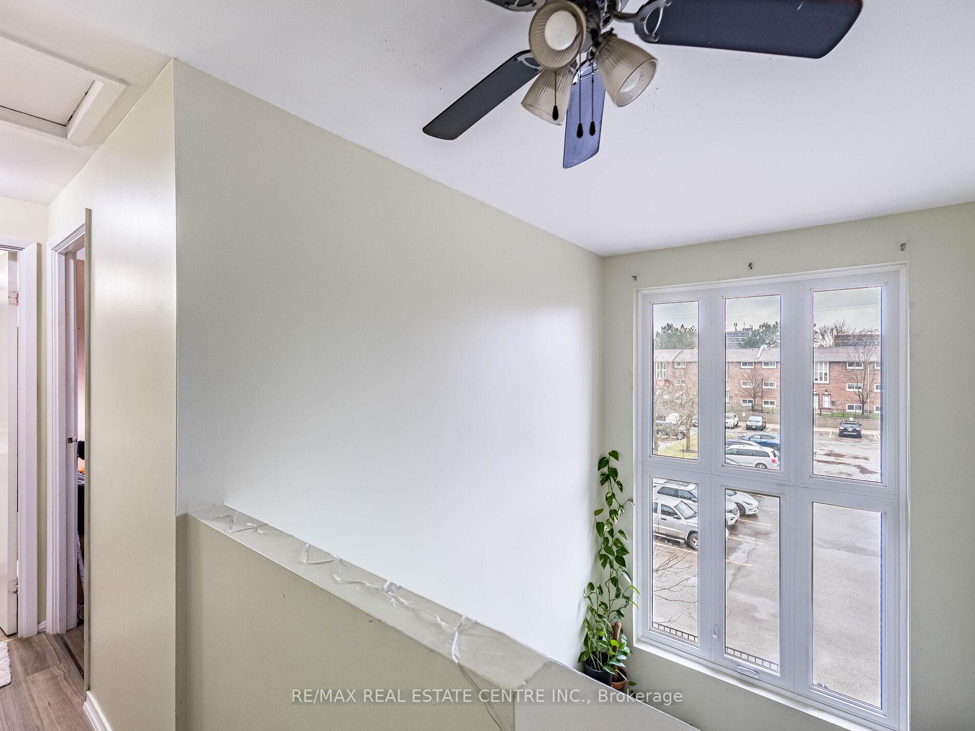 Photo 31 of Unit 121, 49 Rhonda Road, Guelph, Willow West/Sugarbush/West Acres — HOMEH