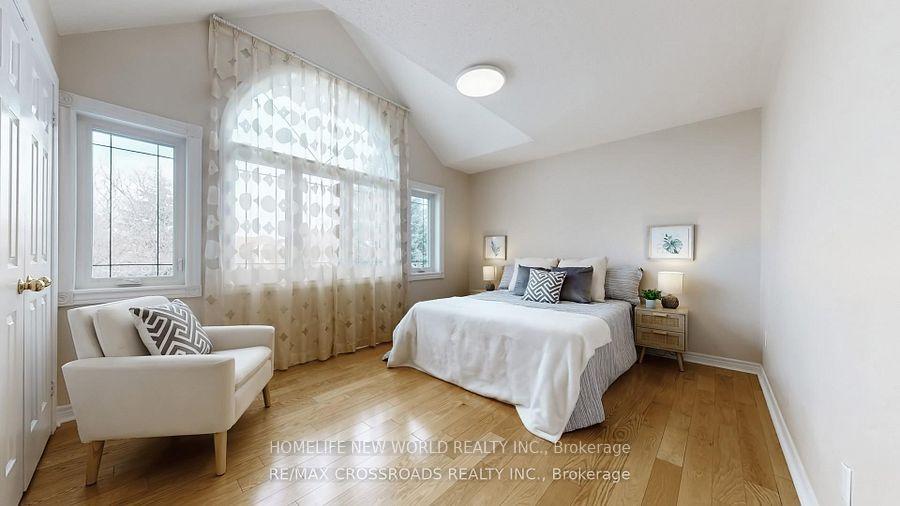 Photo 33 of 73 Reansbury Crescent, Markham, Cachet — HOMEH