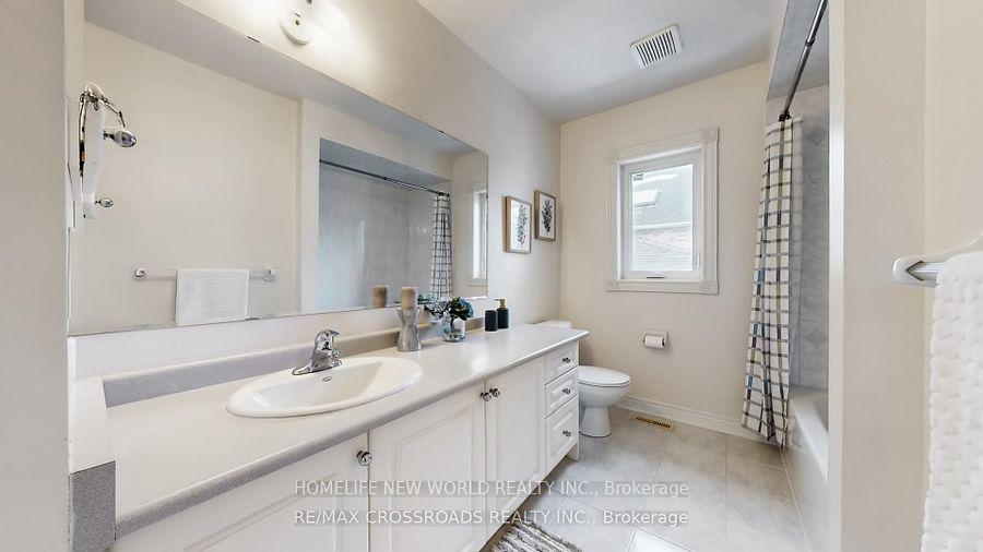 Photo 34 of 73 Reansbury Crescent, Markham, Cachet — HOMEH
