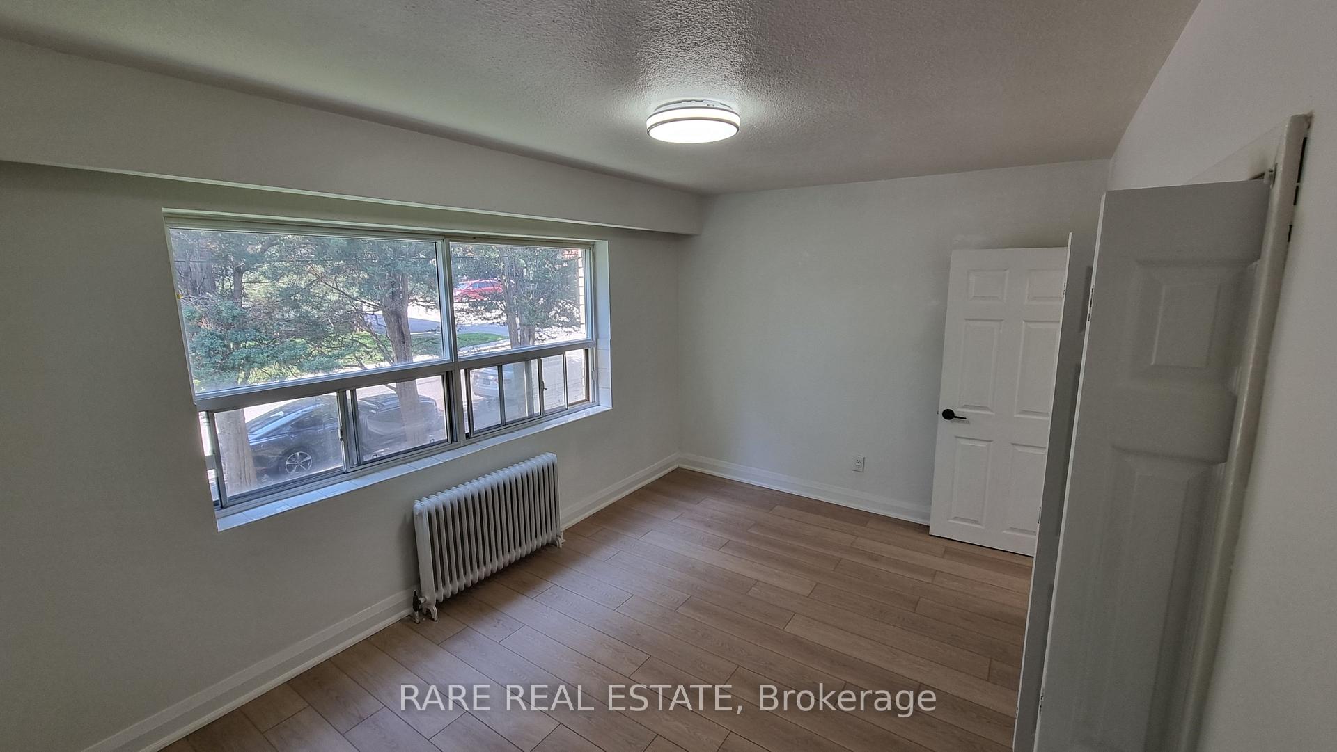 Photo 7 of Unit 7, 431 Martha Street W, Burlington, Brant — HOMEH