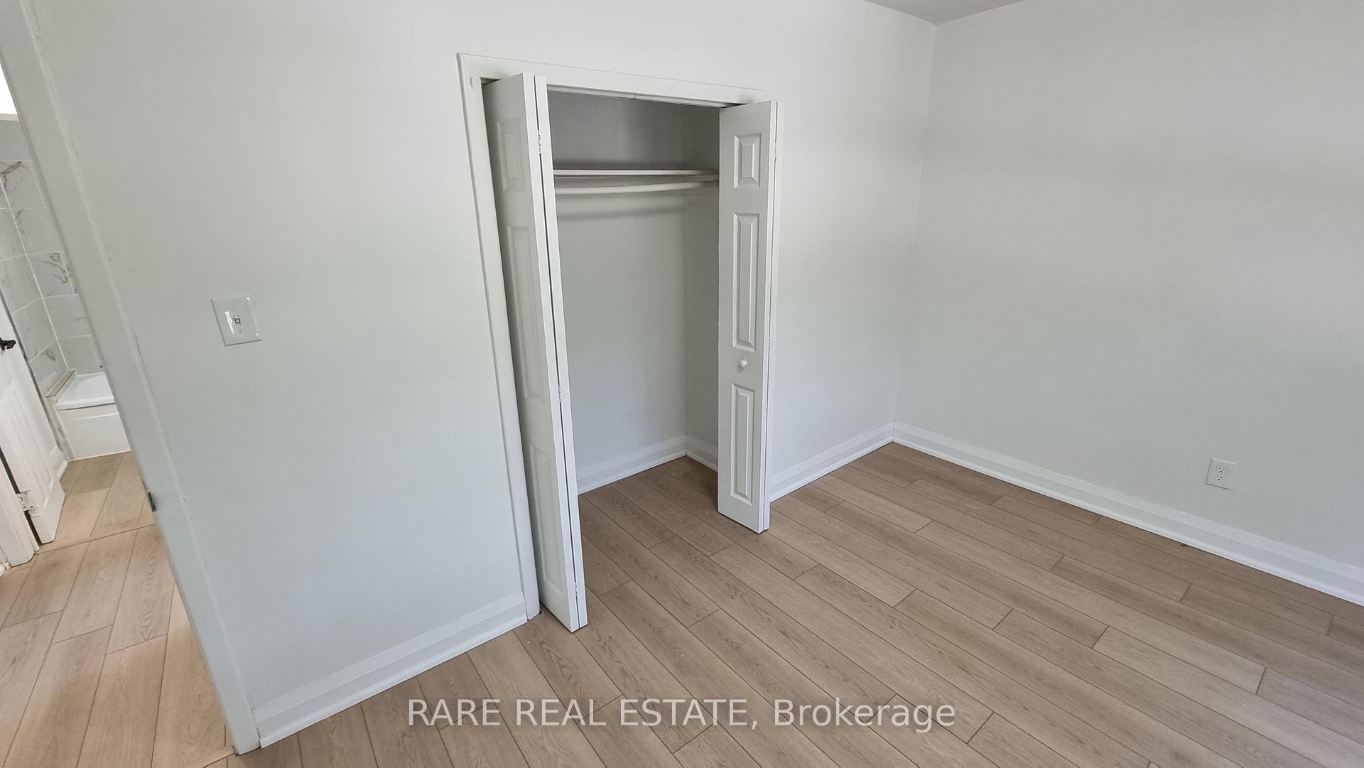 Photo 8 of Unit 7, 431 Martha Street W, Burlington, Brant — HOMEH