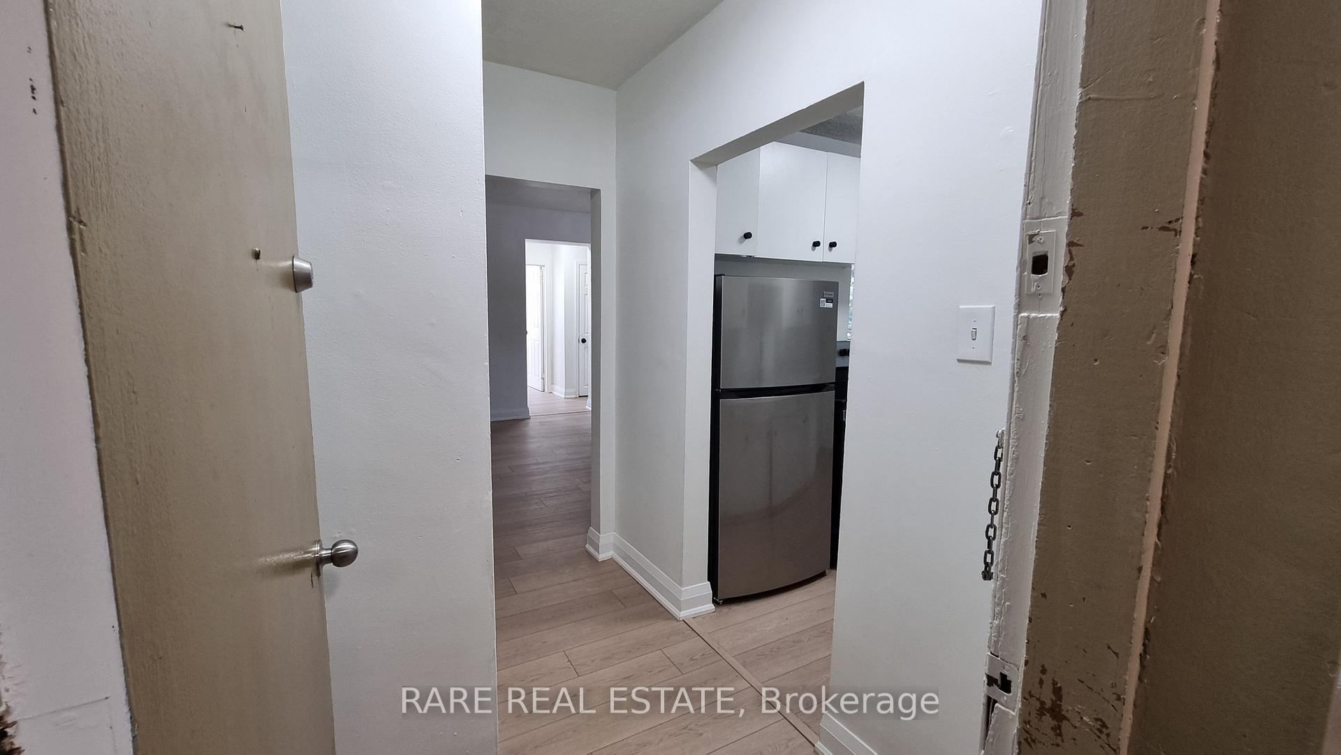 Photo 13 of Unit 7, 431 Martha Street W, Burlington, Brant — HOMEH