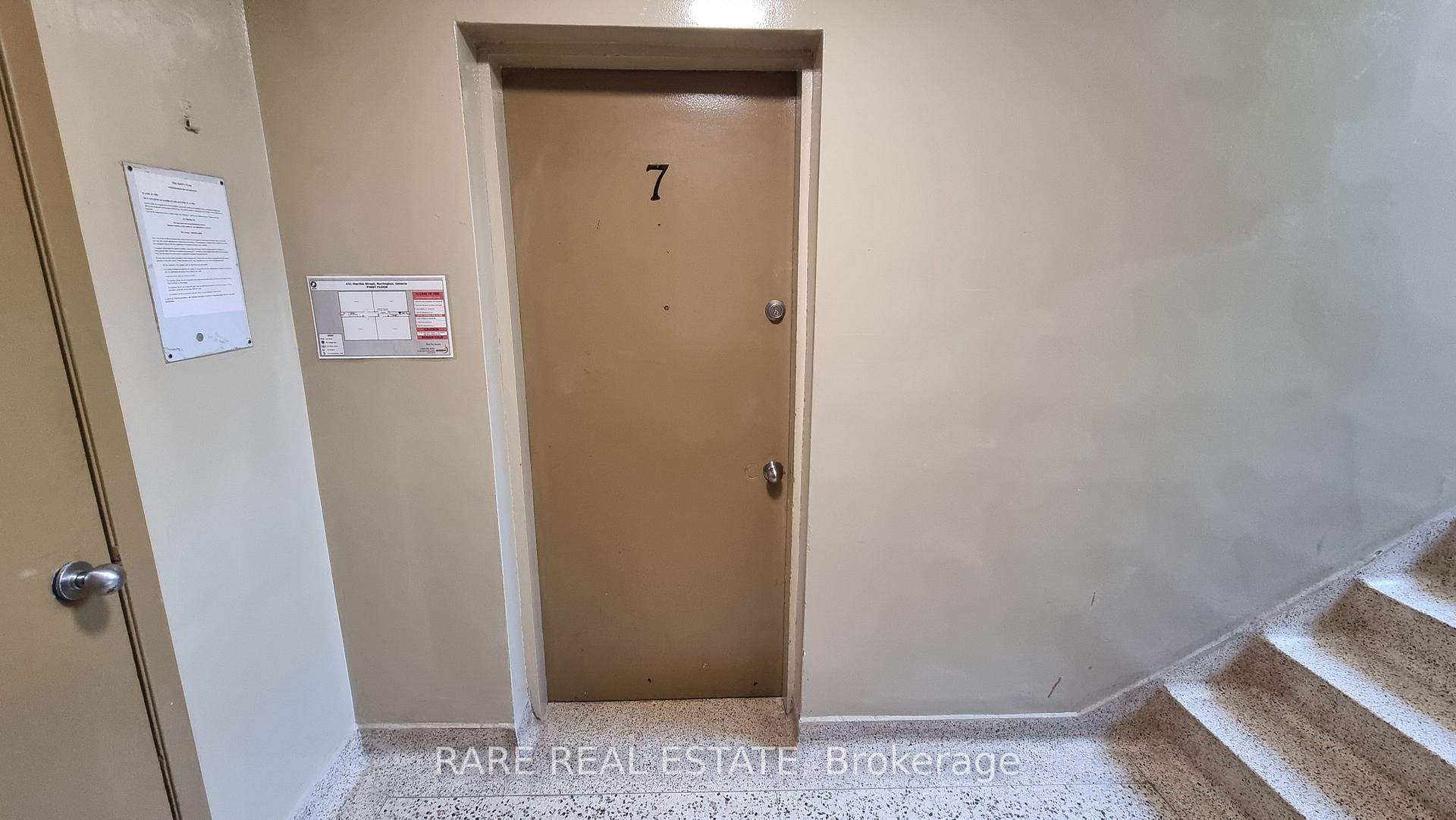 Photo 16 of Unit 7, 431 Martha Street W, Burlington, Brant — HOMEH