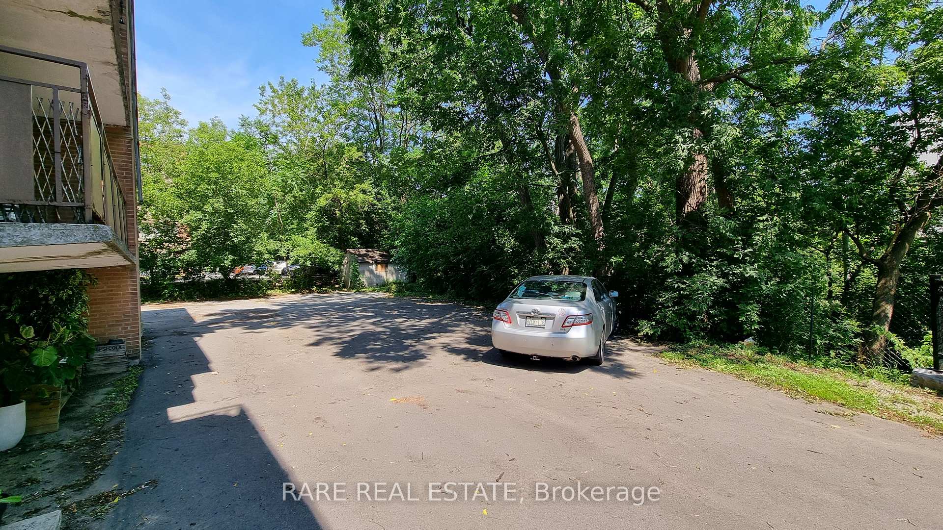 Photo 20 of Unit 7, 431 Martha Street W, Burlington, Brant — HOMEH