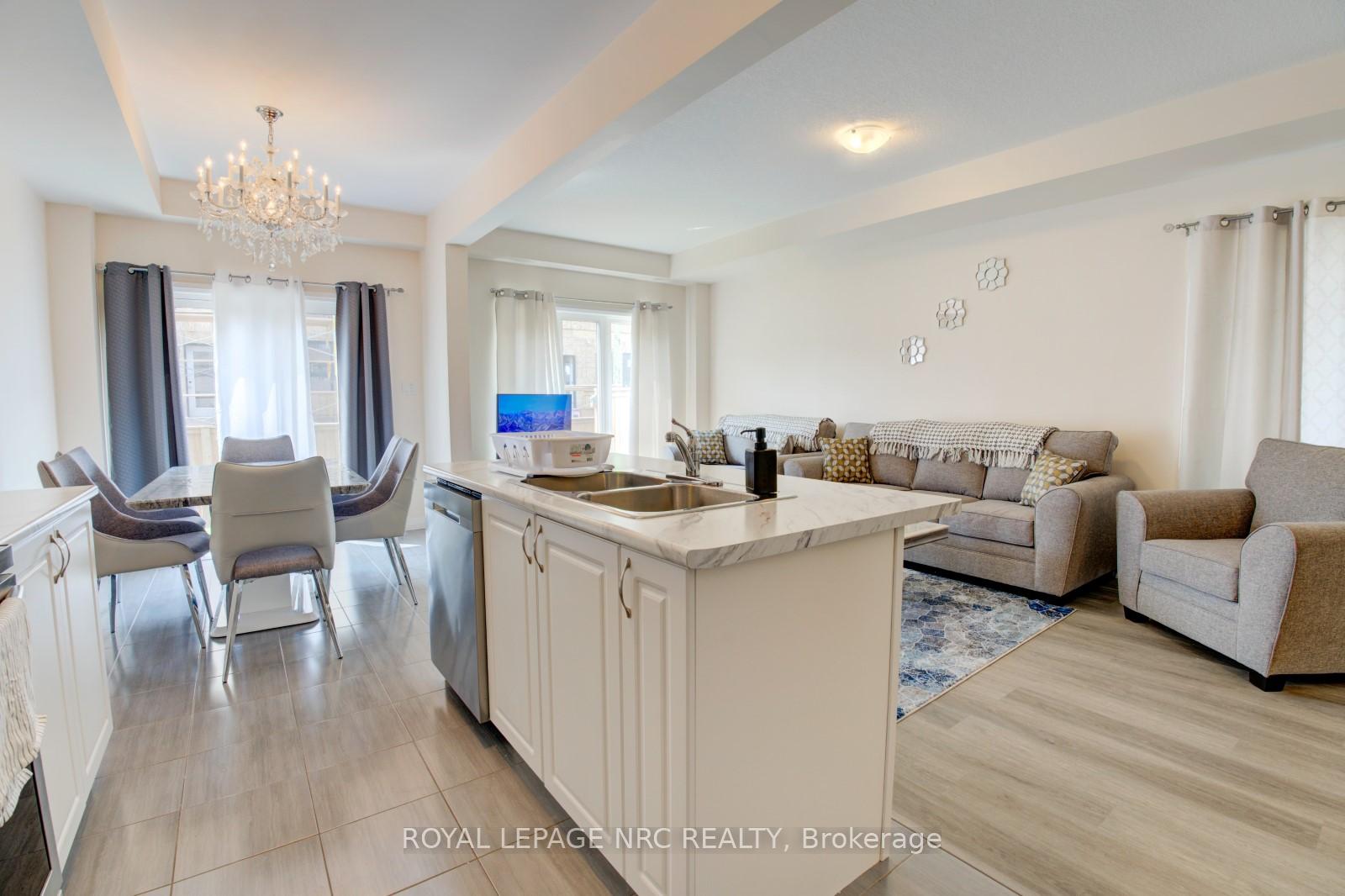 Photo 4 of 4901 Pettit Avenue, Niagara Falls, Morrison — HOMEH