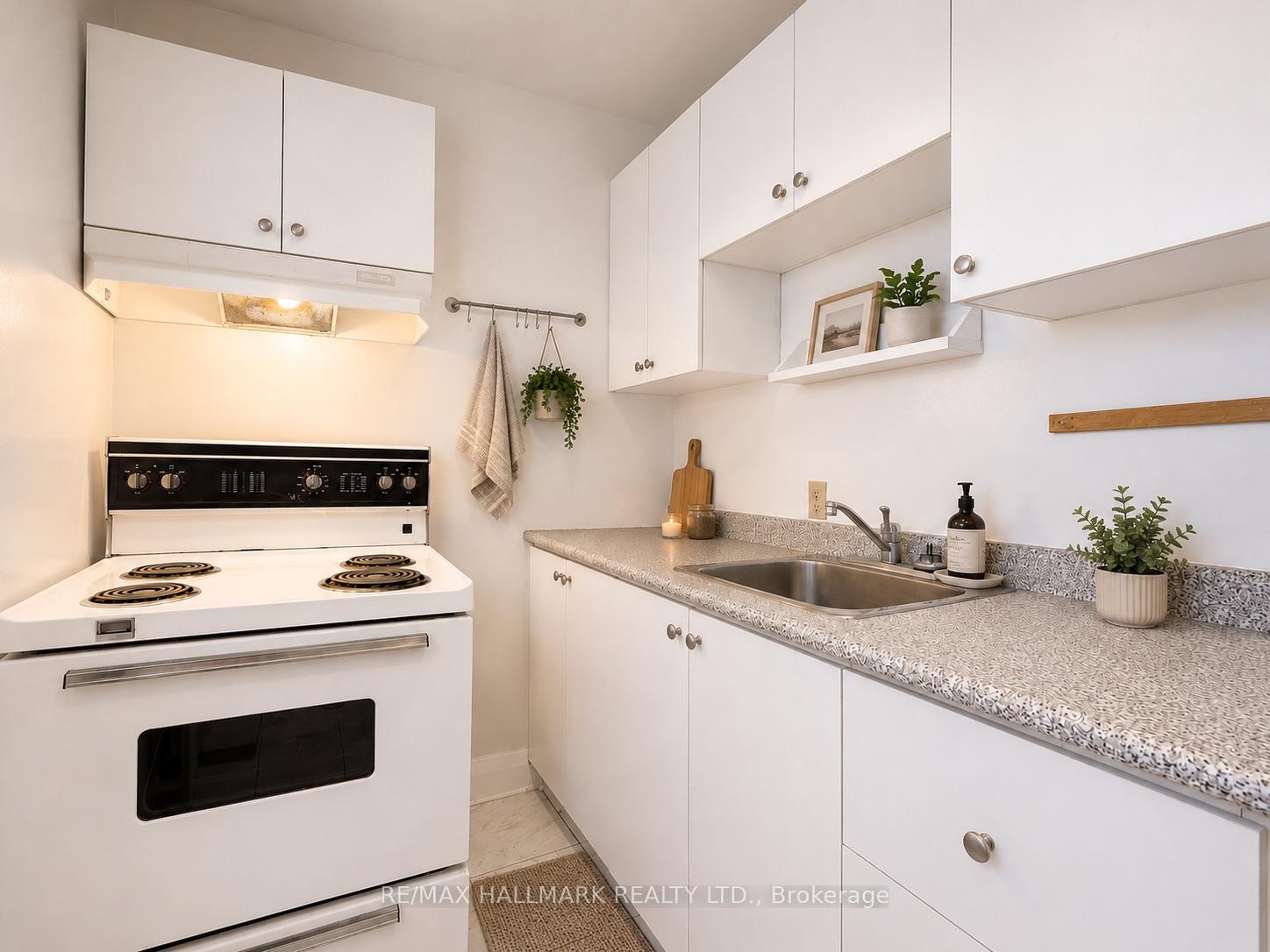 Photo 3 of Unit 3, 155 Drayton Avenue, Toronto, Woodbine Corridor — HOMEH