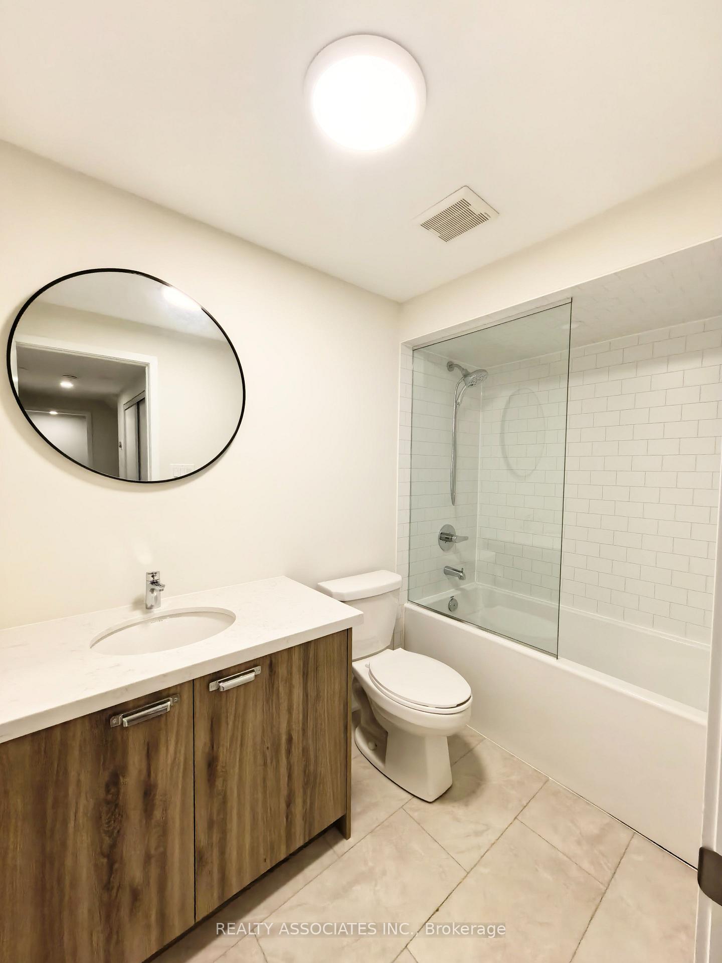 Photo 12 of 127 Matawin Lane, Richmond Hill, Headford Business Park — HOMEH