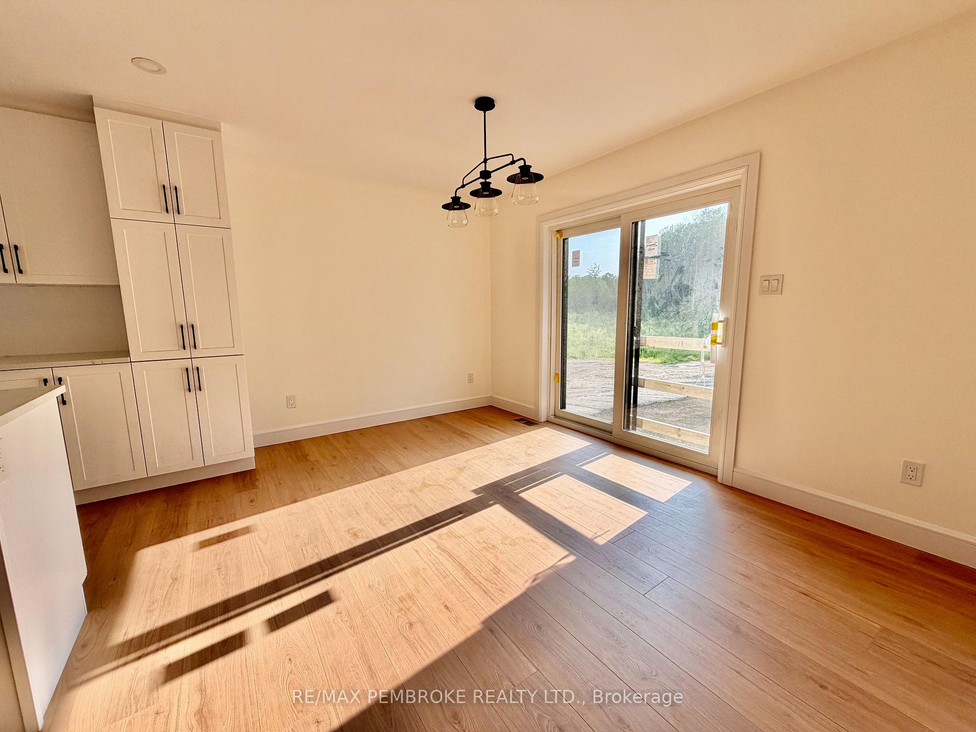Photo 7 of 55 Eddy Crescent, Pembroke, Pembroke — HOMEH