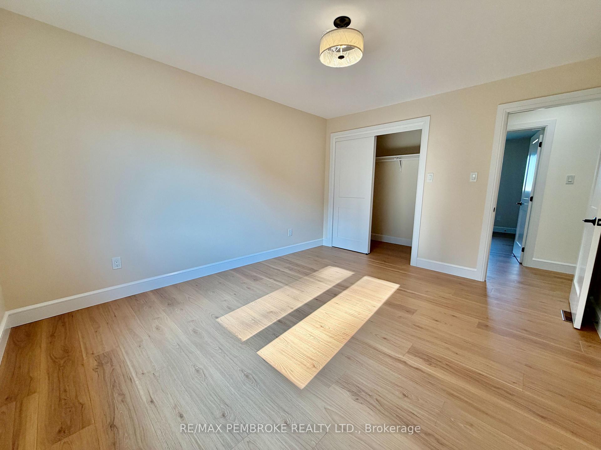 Photo 10 of 55 Eddy Crescent, Pembroke, Pembroke — HOMEH
