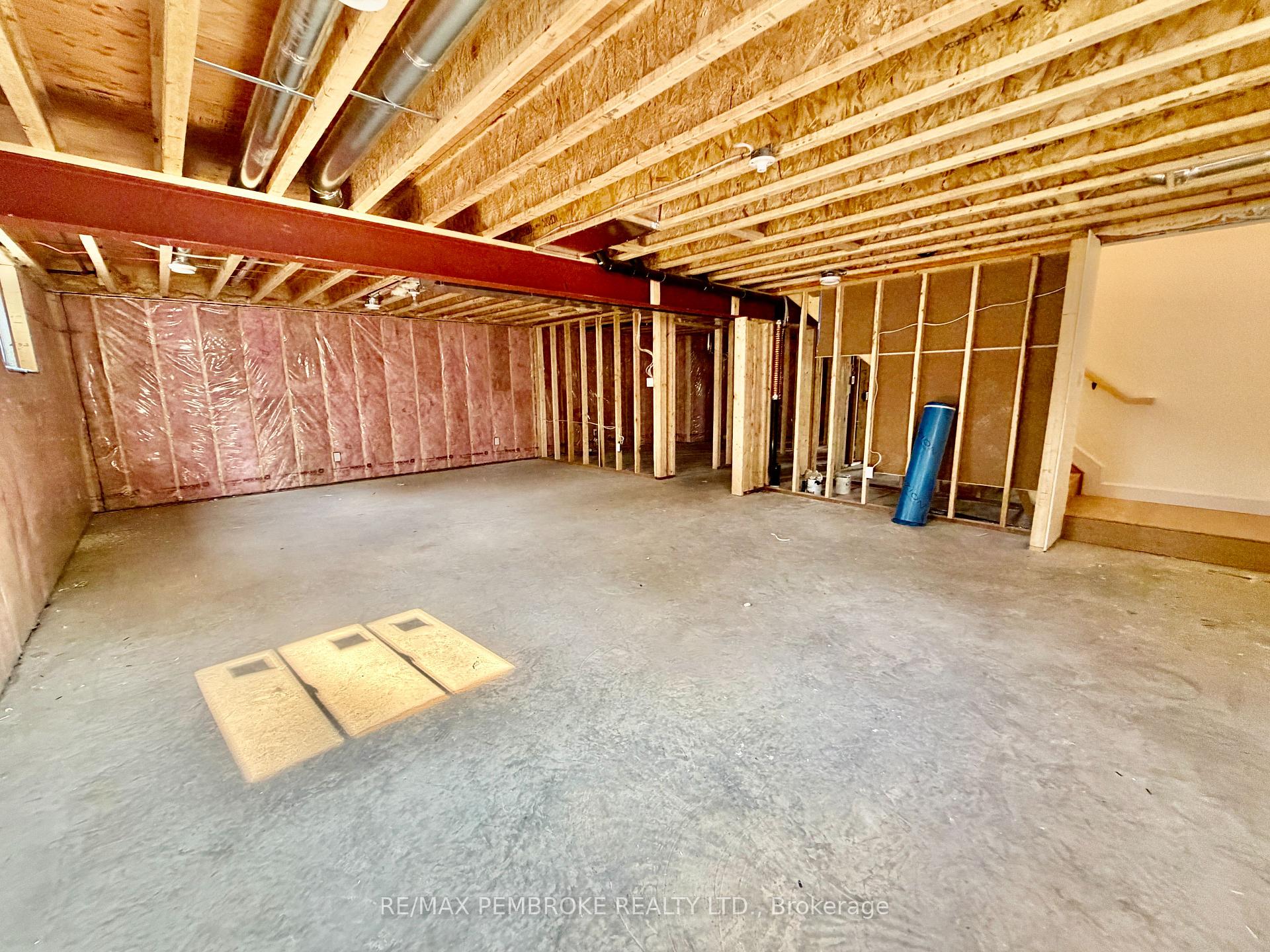 Photo 15 of 55 Eddy Crescent, Pembroke, Pembroke — HOMEH