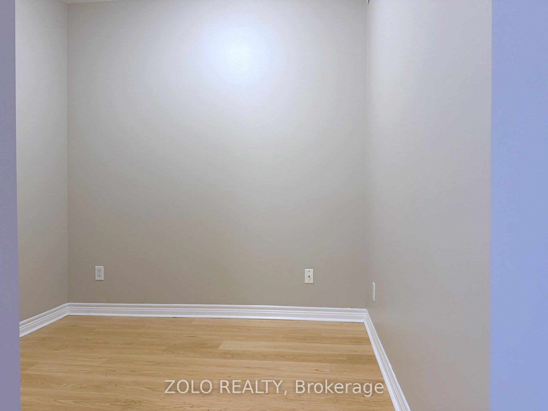 Photo 5 of Unit 103, 15 North Park Road, Vaughan, Beverley Glen — HOMEH