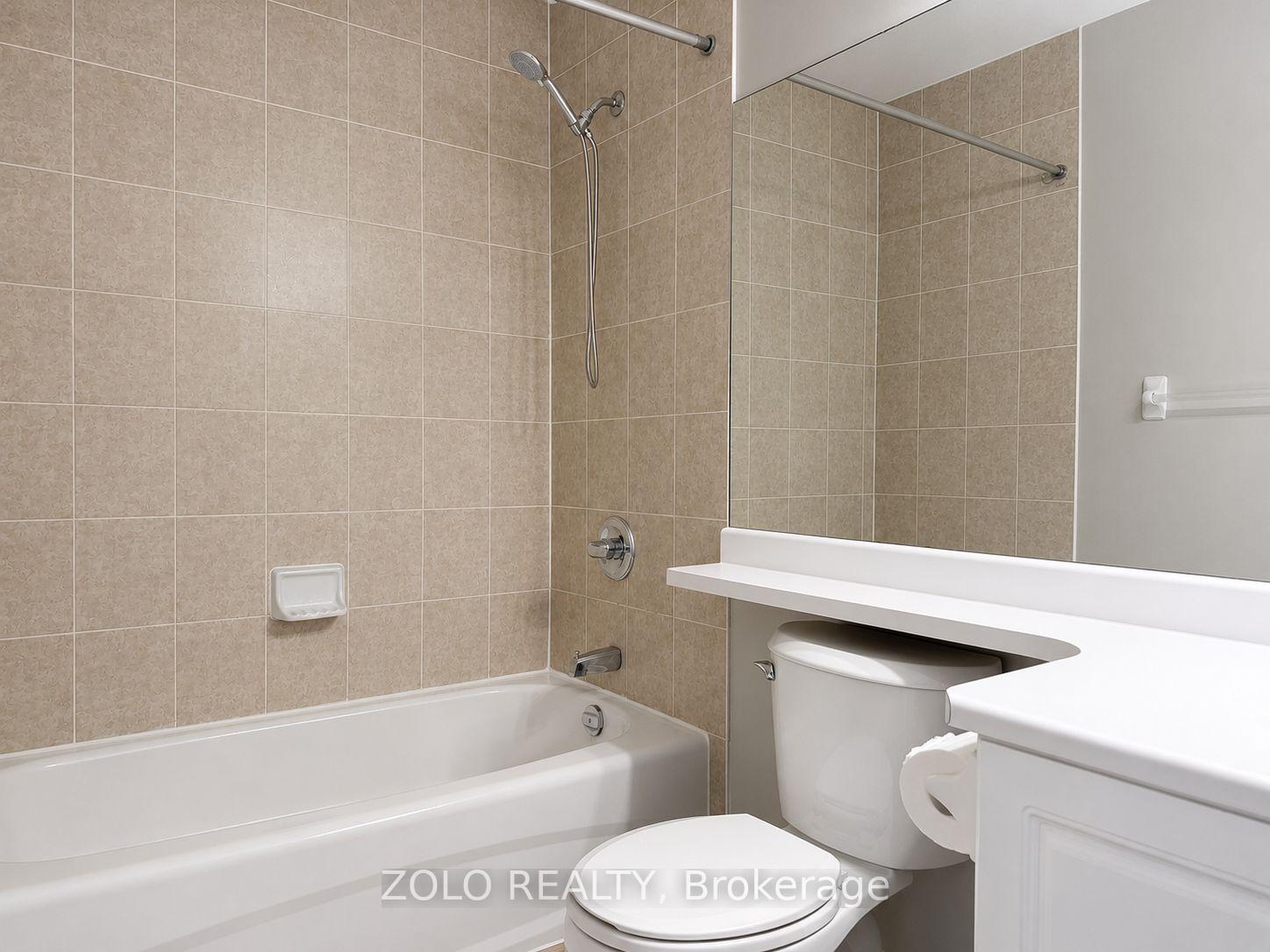 Photo 12 of Unit 103, 15 North Park Road, Vaughan, Beverley Glen — HOMEH