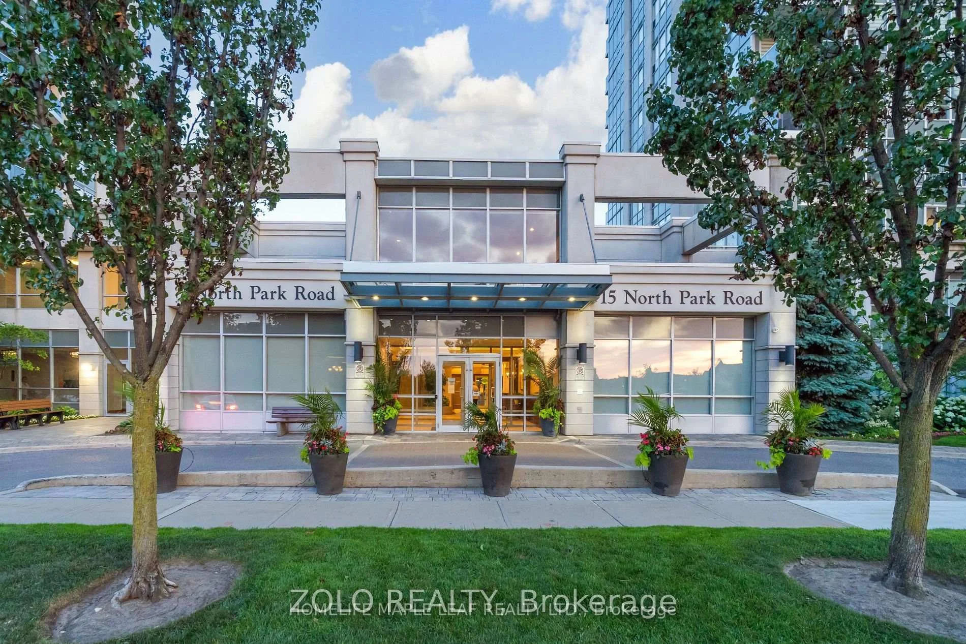 Photo 16 of Unit 103, 15 North Park Road, Vaughan, Beverley Glen — HOMEH