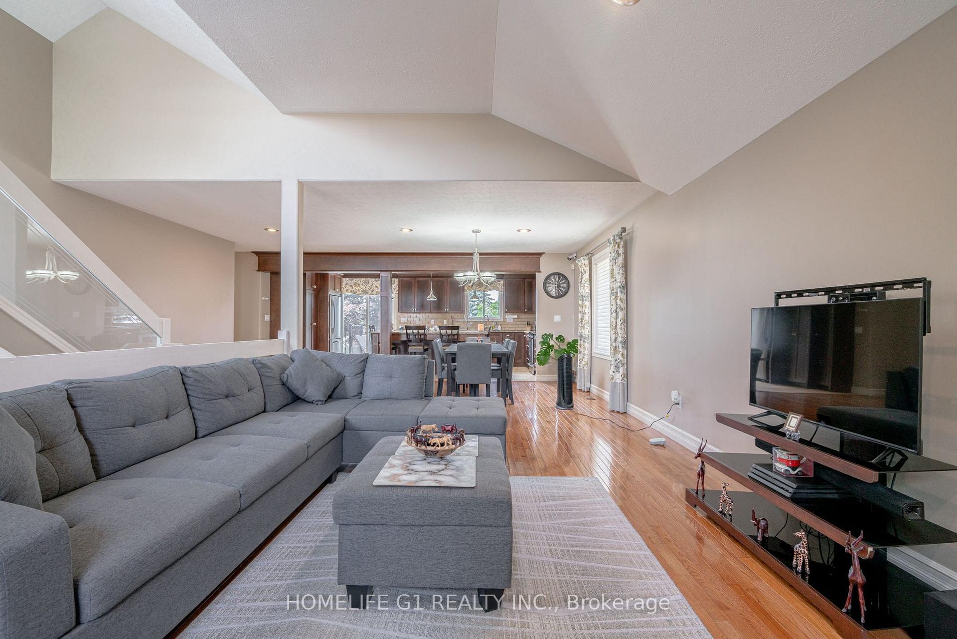 Photo 27 of 165 Ellison Avenue, Leamington, Seacliffe — HOMEH