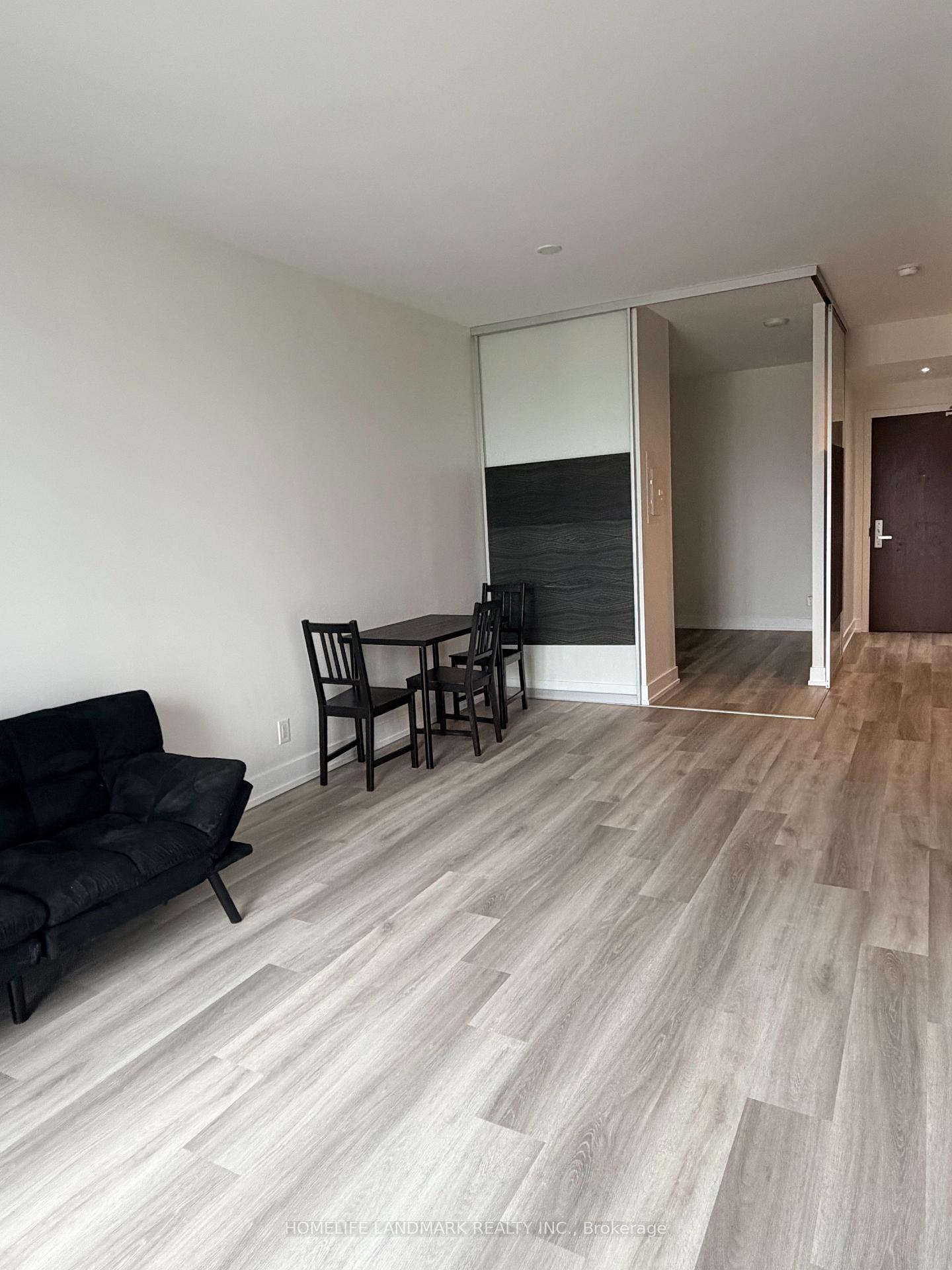 Photo 9 of Unit 3701, 70 Temperance Street, Toronto, Bay Street Corridor — HOMEH