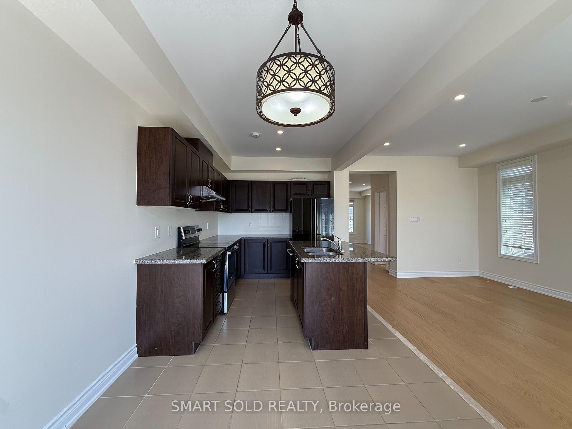 Photo 8 of 311 Dundas Way, Markham, Greensborough — HOMEH